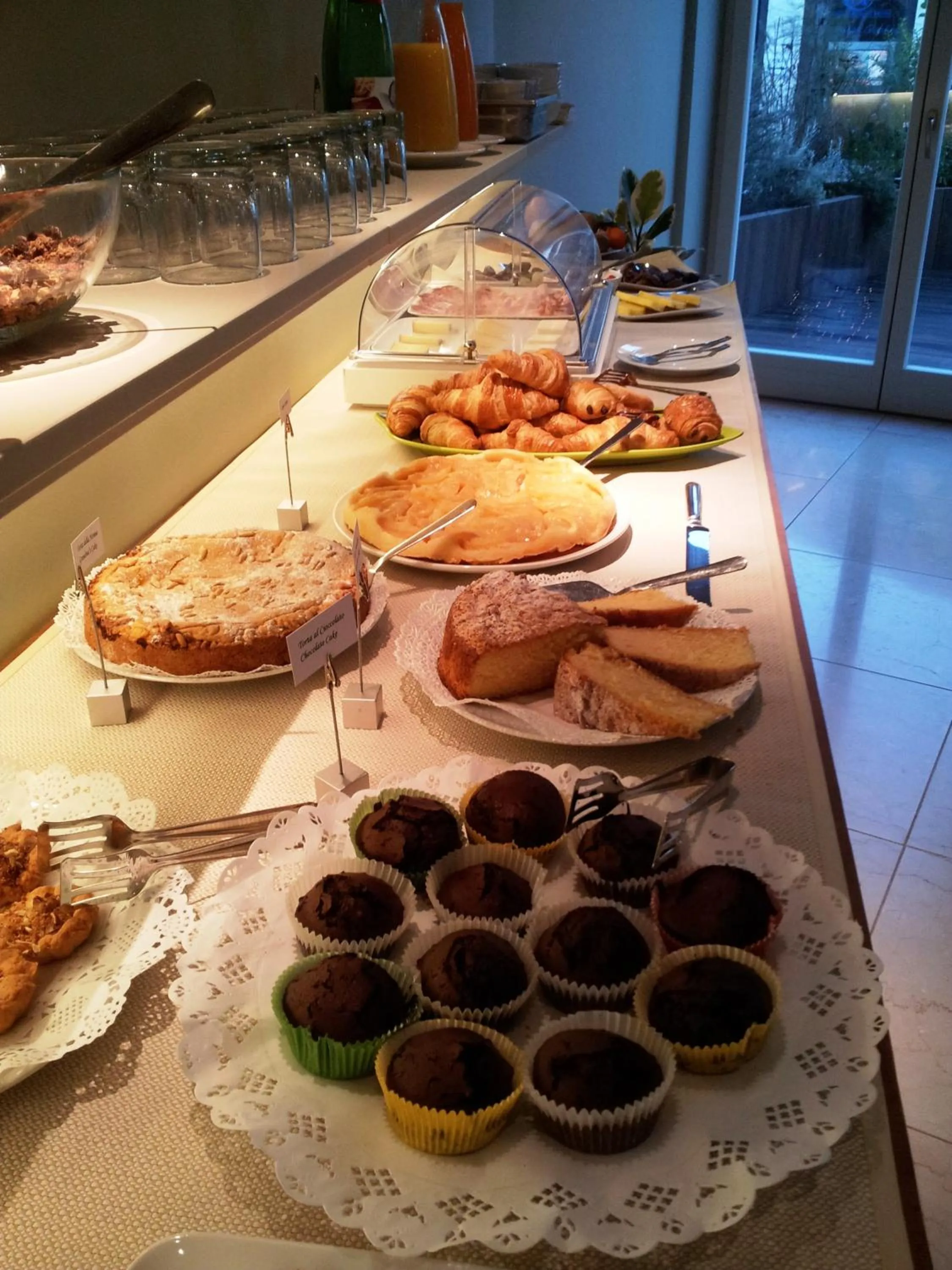 Food in Aromi Piccolo Hotel