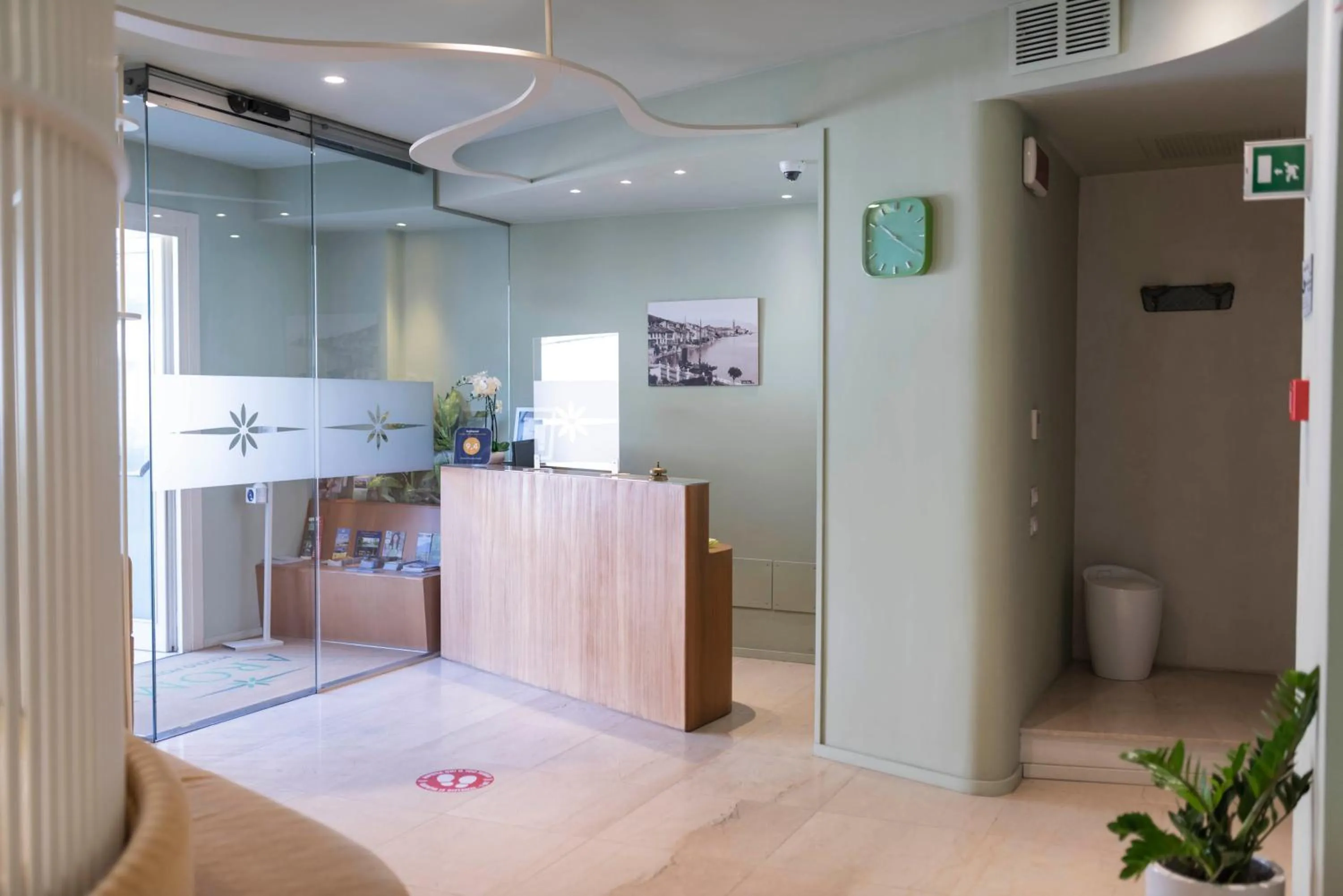 Lobby or reception in Aromi Piccolo Hotel