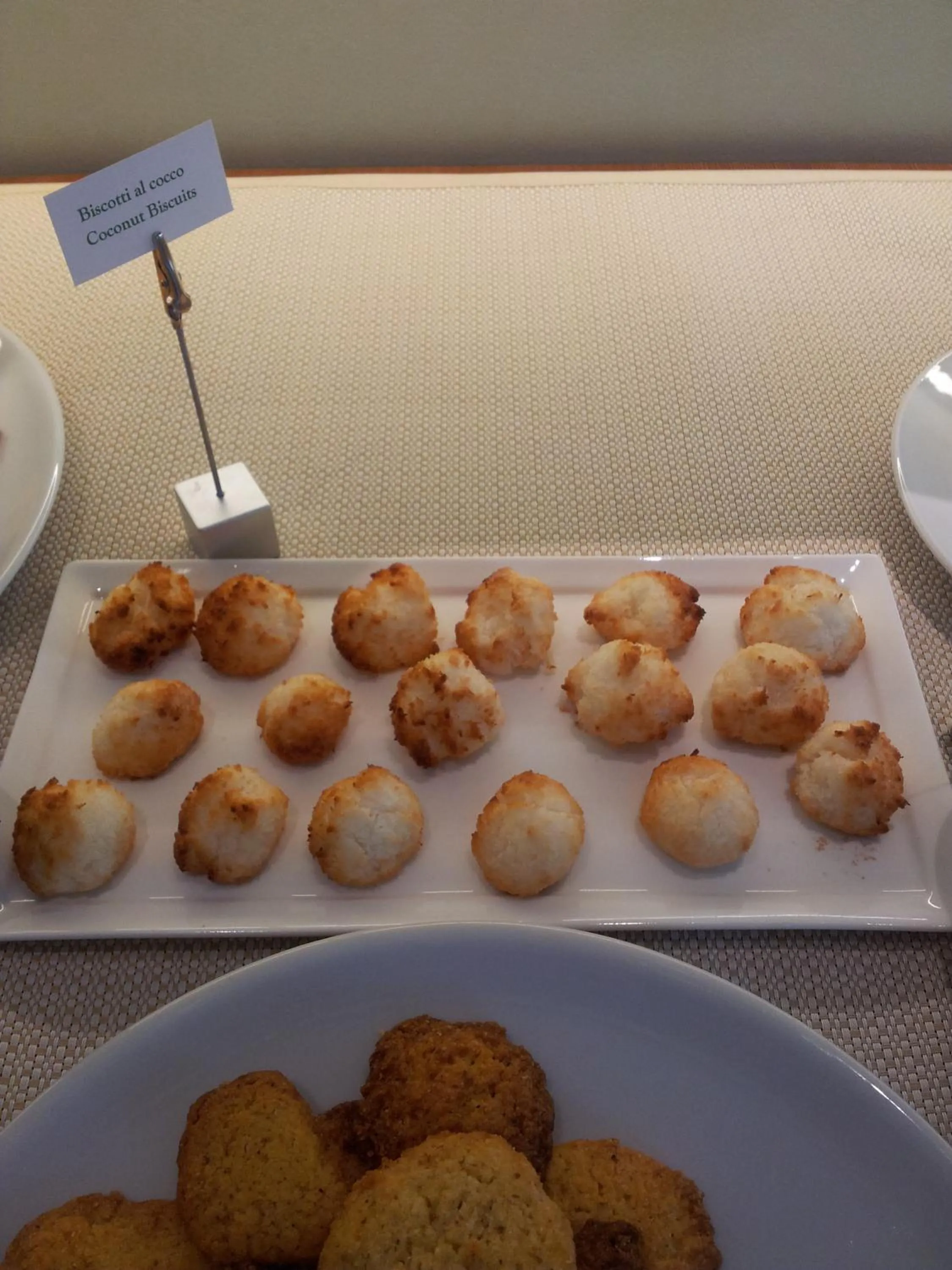 Food in Aromi Piccolo Hotel