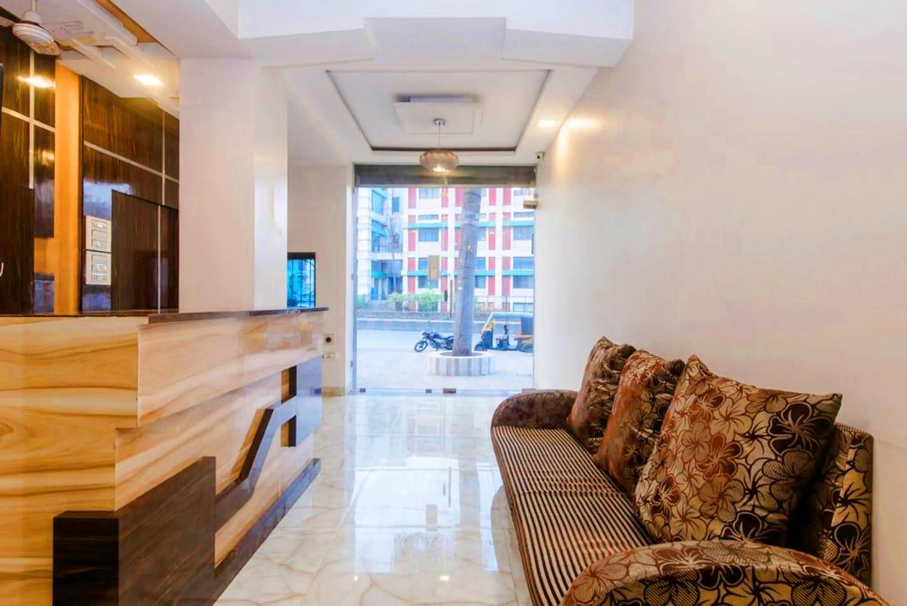 Living room in Hotel New Elite Inn - Near MIDC Turbhe Navi Mumbai
