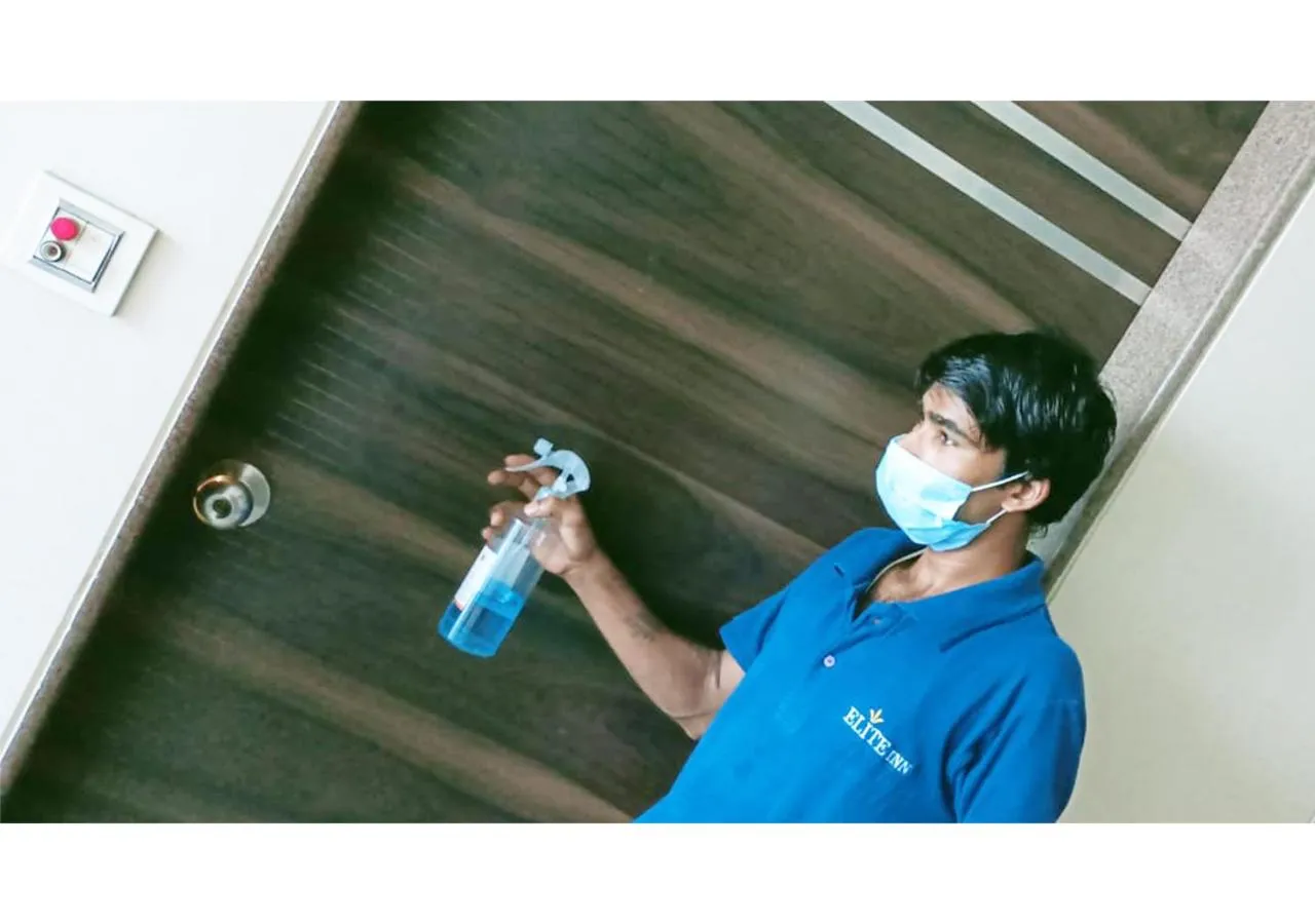 Lobby or reception in Hotel New Elite Inn - Near MIDC Turbhe Navi Mumbai