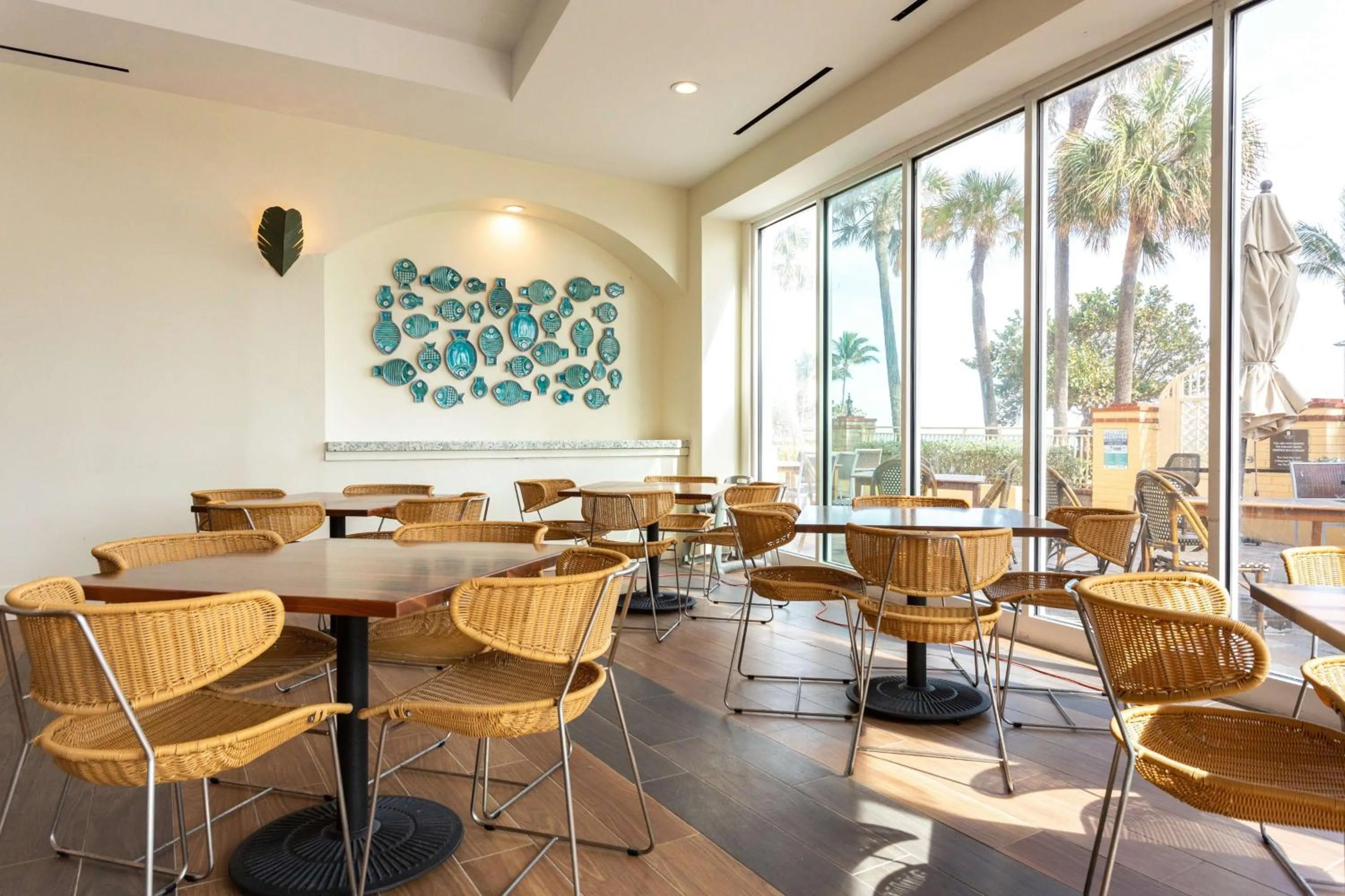 Restaurant/places to eat in Embassy Suites by Hilton Deerfield Beach Resort & Spa