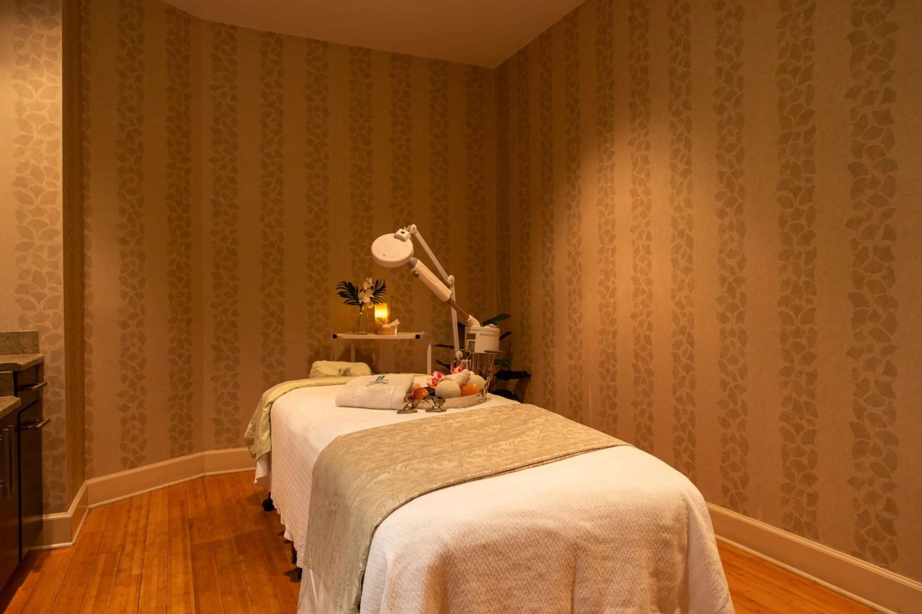 Spa and wellness centre/facilities in Embassy Suites by Hilton Deerfield Beach Resort & Spa