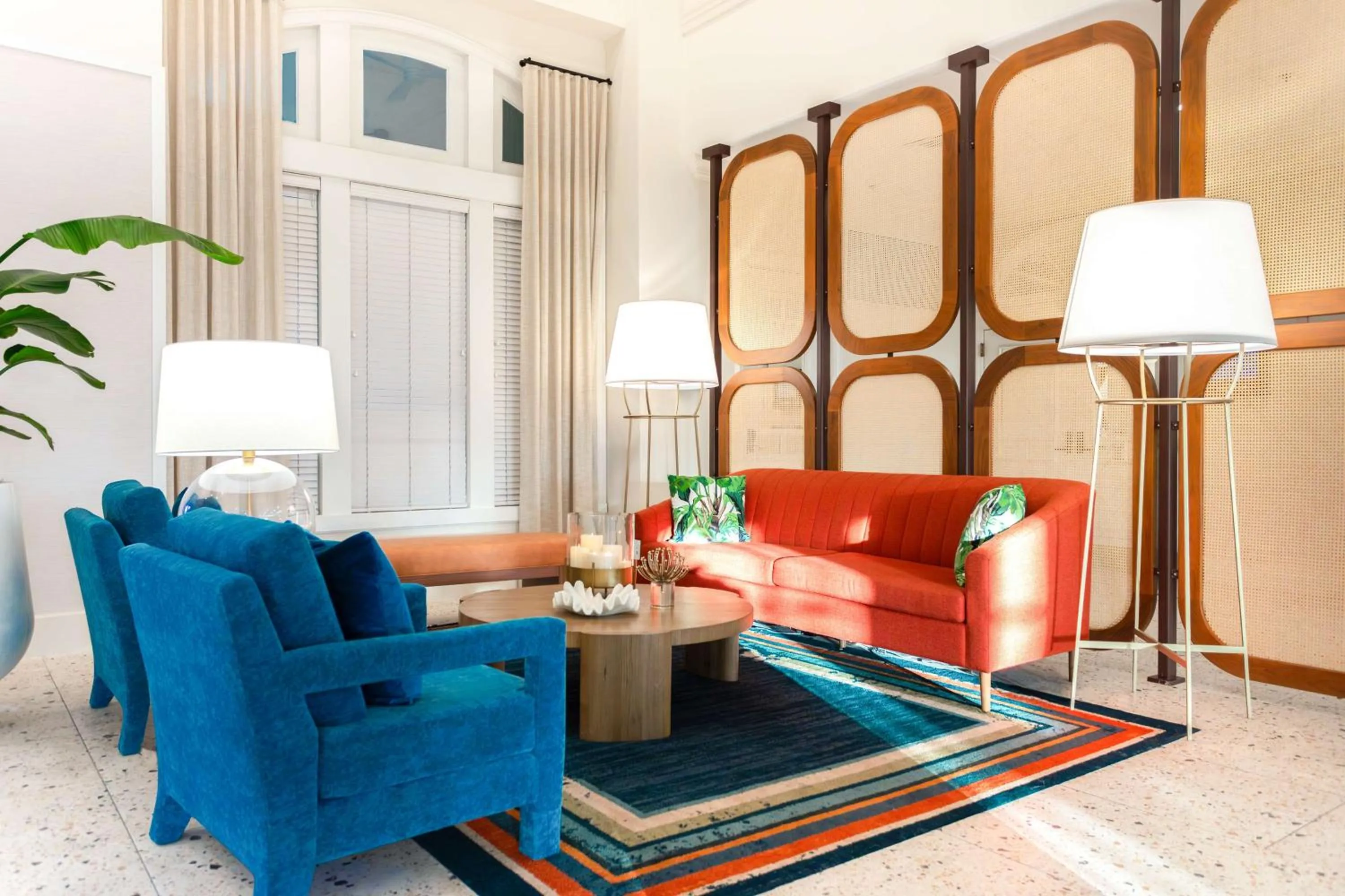 Lobby or reception in Embassy Suites by Hilton Deerfield Beach Resort & Spa