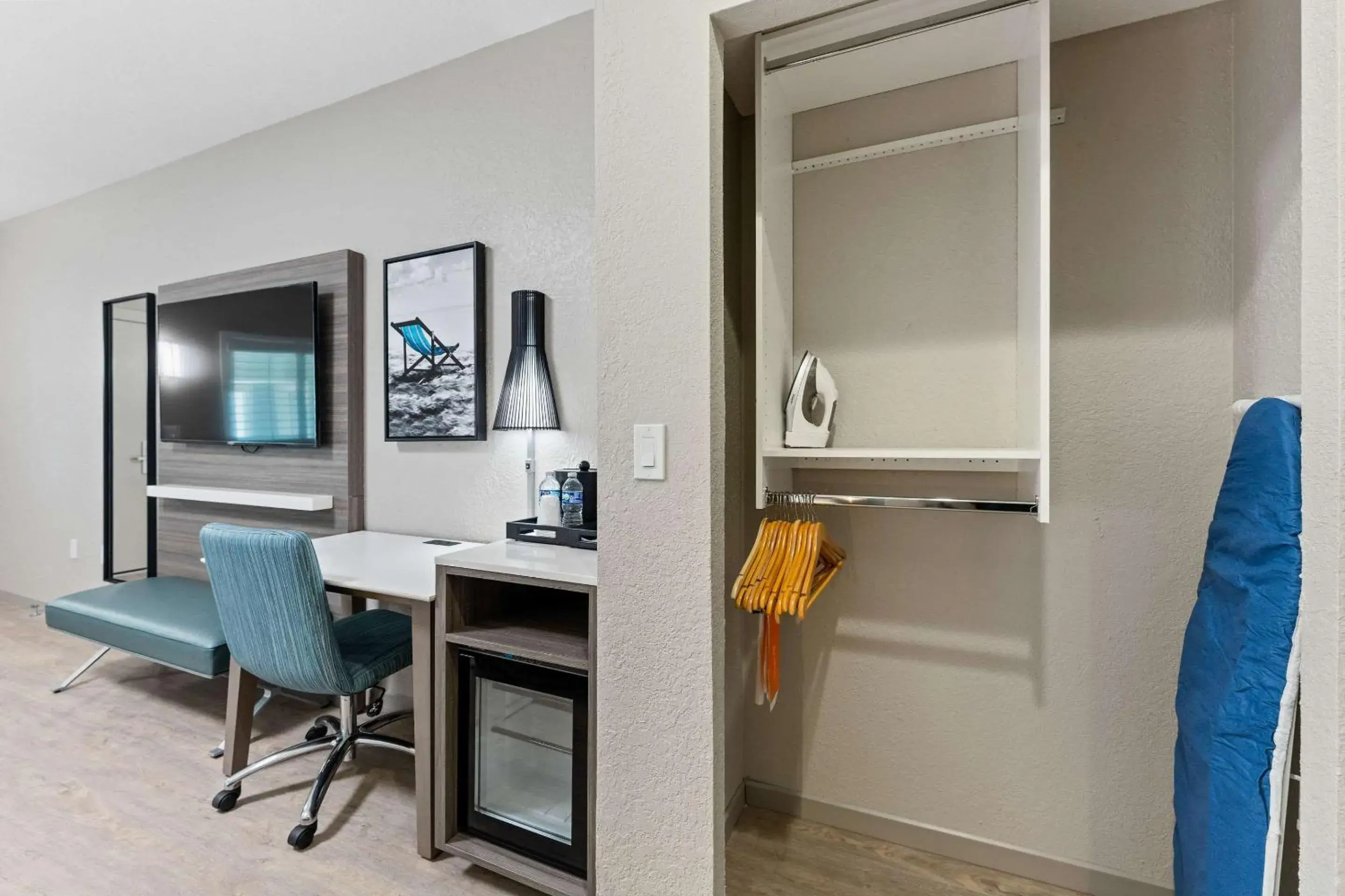 Bedroom in Radisson Resort at the Port Bedroom in Radisson Resort at the Port