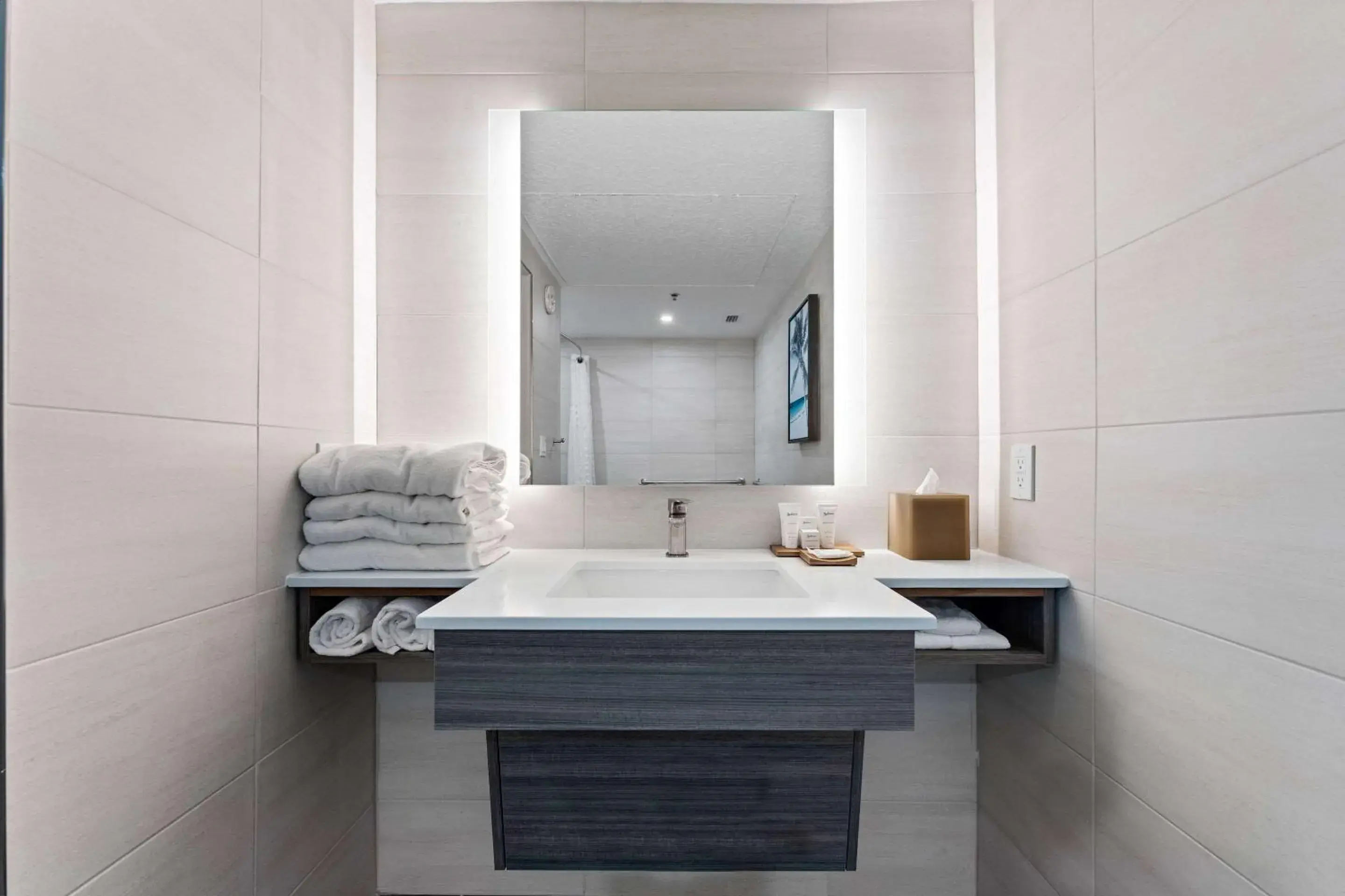 Bedroom in Radisson Resort at the Port Bedroom in Radisson Resort at the Port