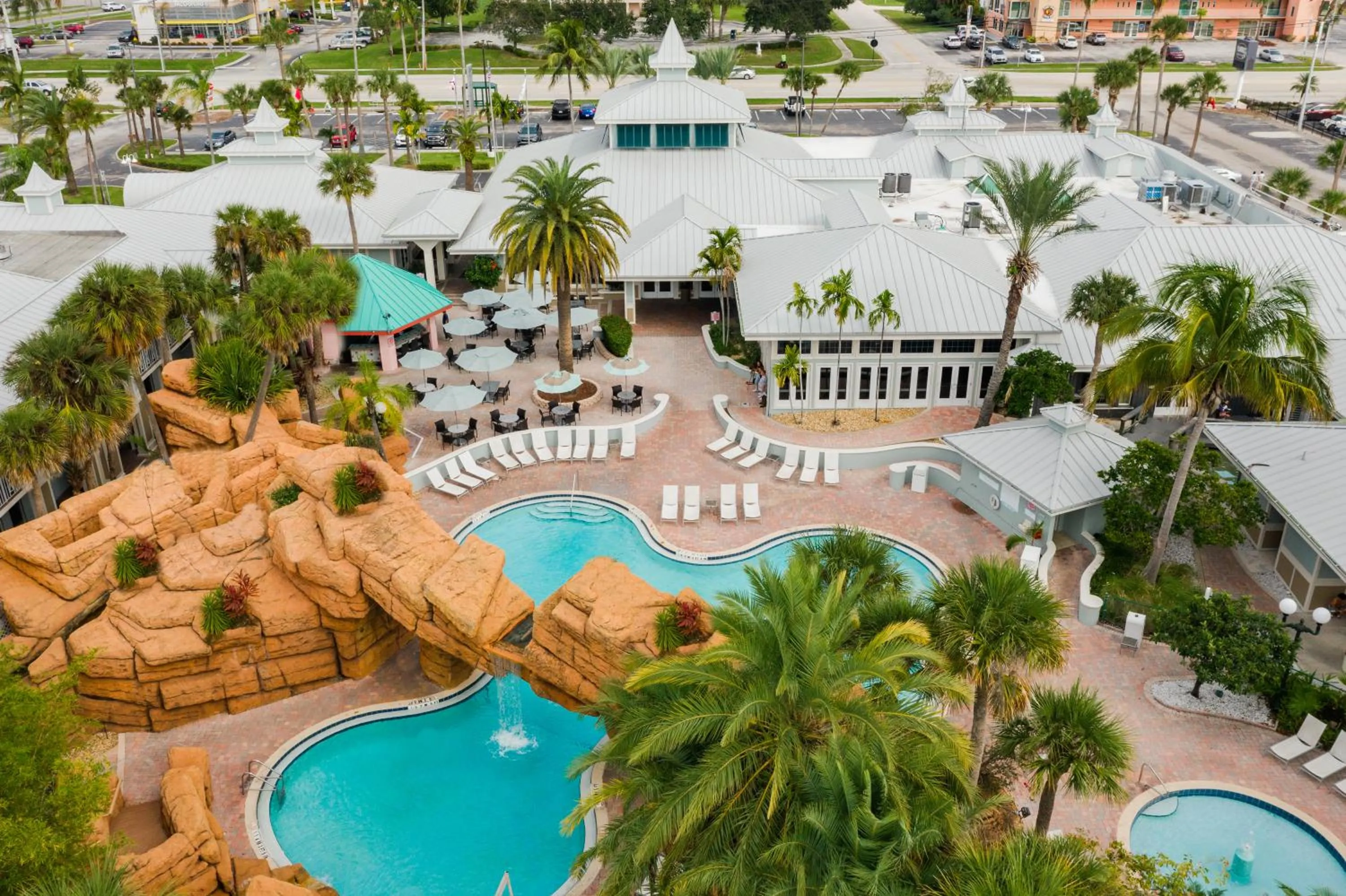 Swimming pool in Radisson Resort at the Port