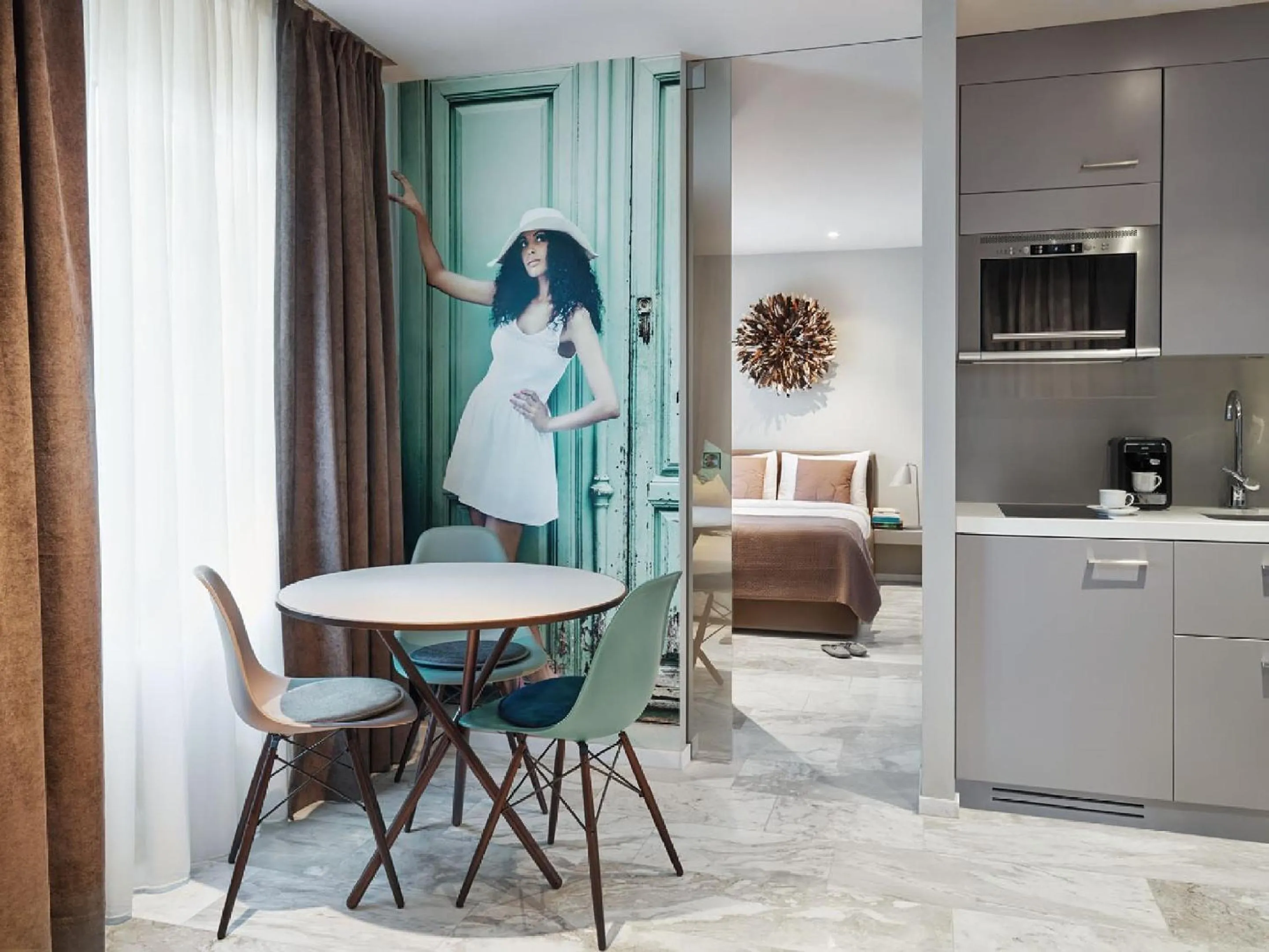 Dining area, Bed in VISIONAPARTMENTS Militärstrasse - contactless check-in