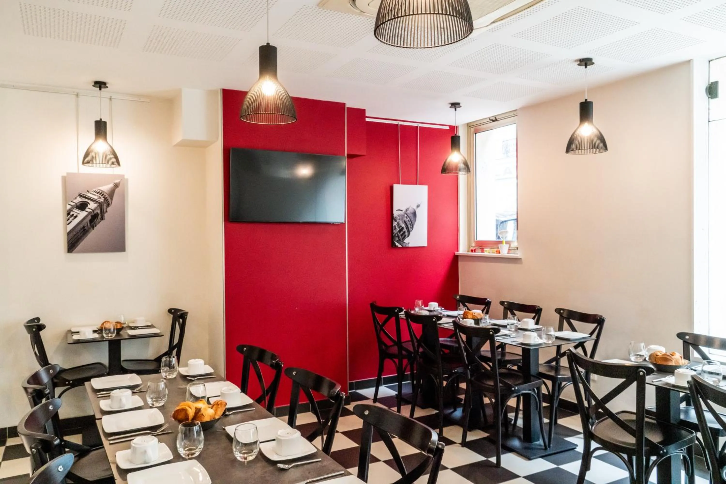 Buffet breakfast in Hotel de Flore - Montmartre