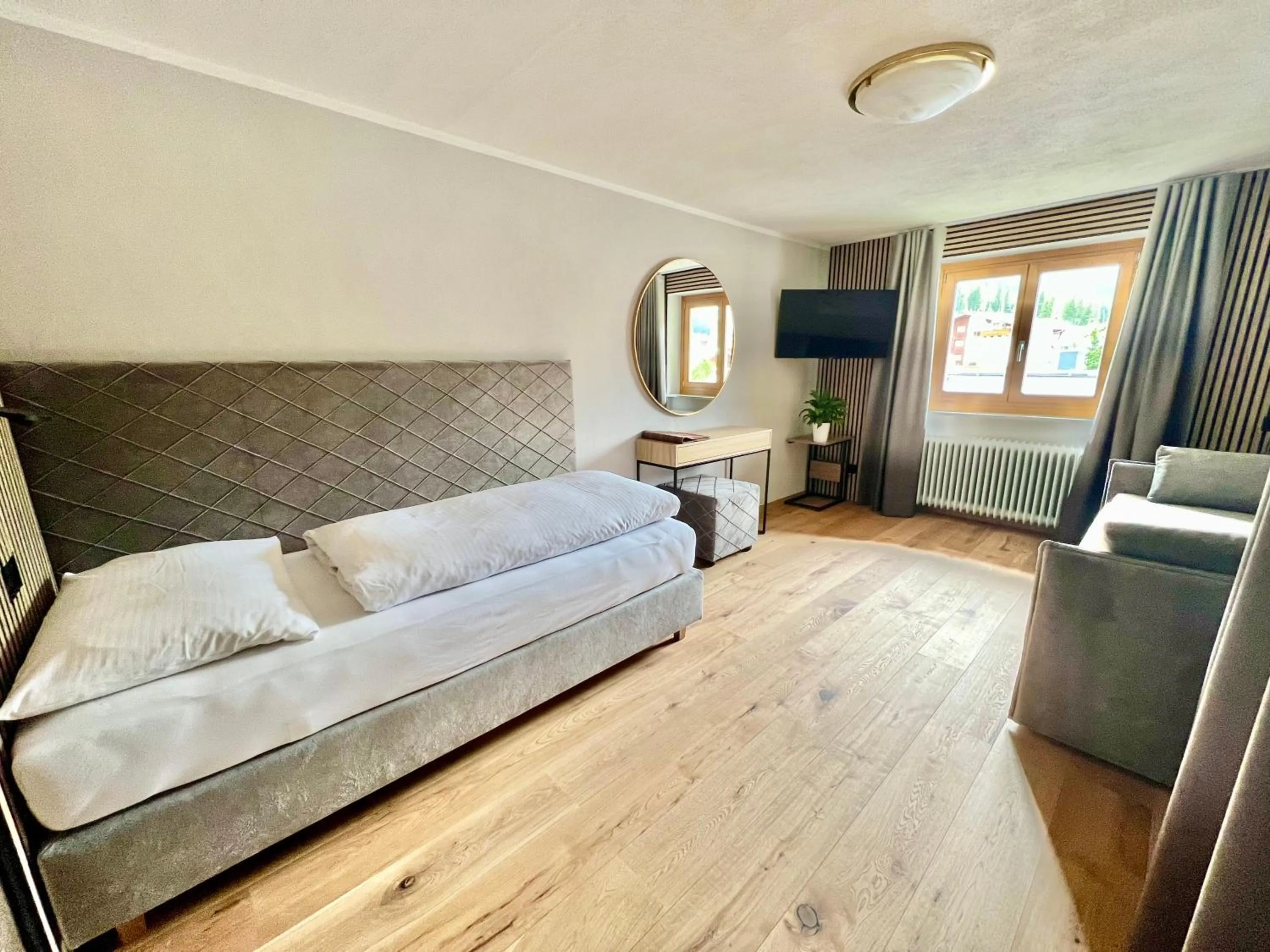 Bed in Haus Schrofenstein