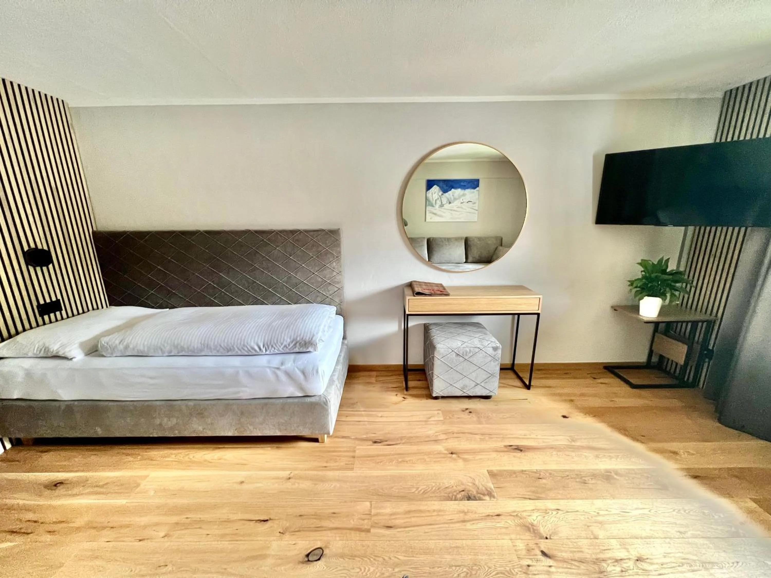 Bed in Haus Schrofenstein