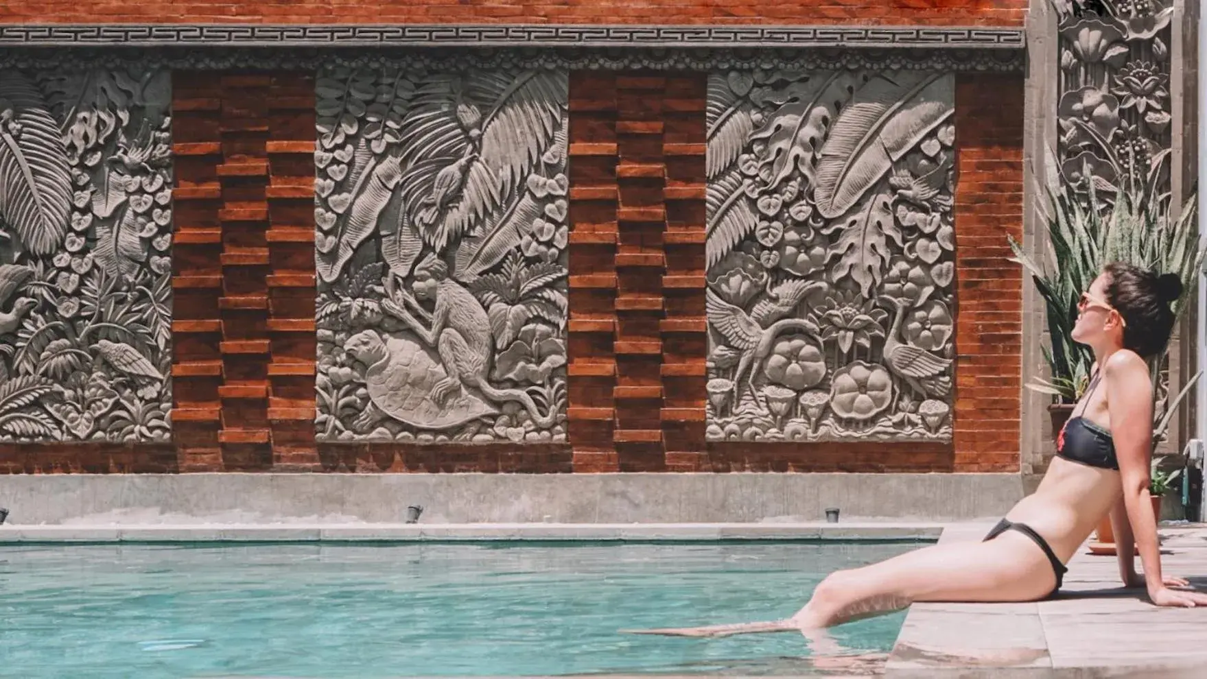 Swimming pool in Perissos Echo Beach Swimming pool in Perissos Echo Beach