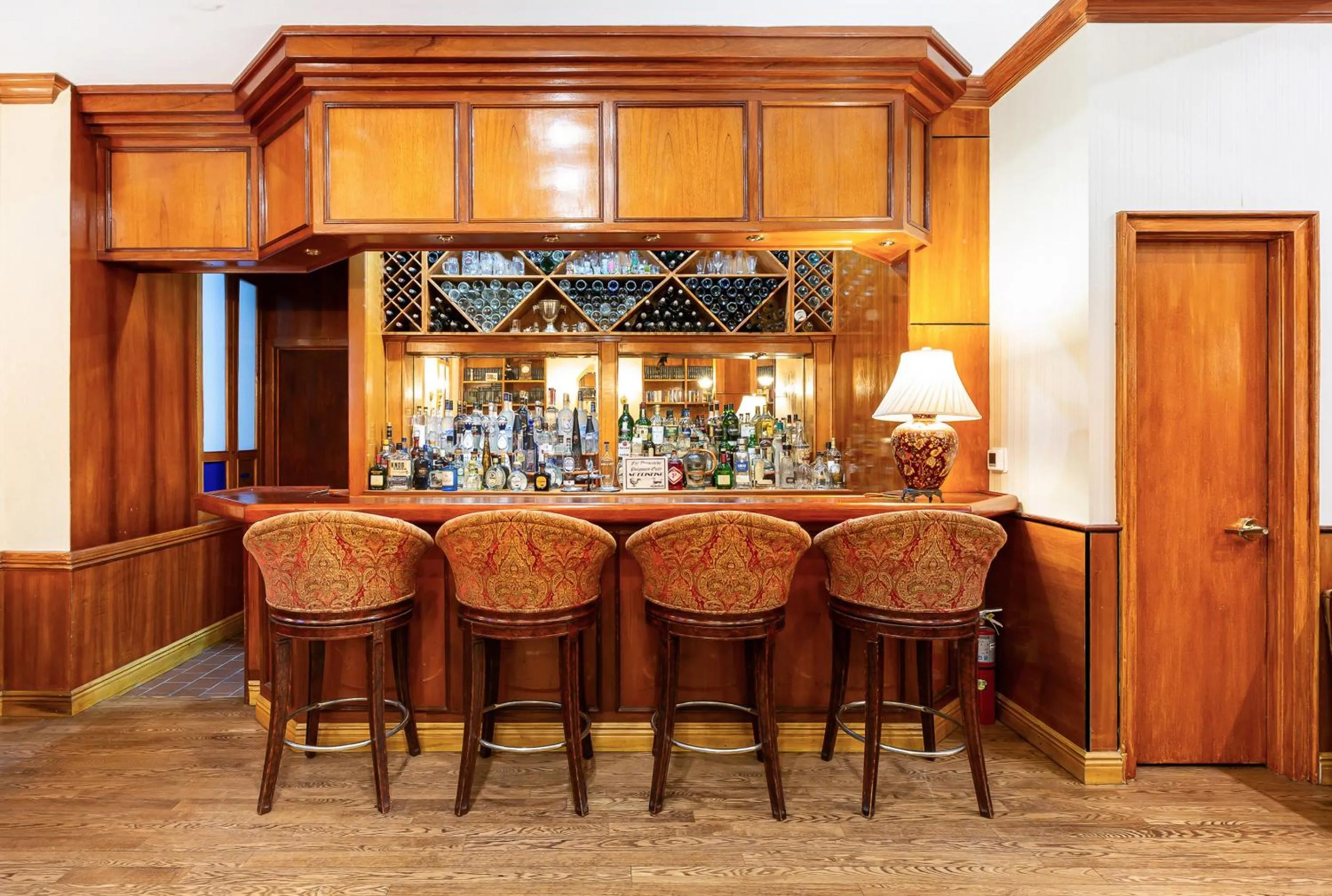 Communal lounge/ TV room in Hotel St. James