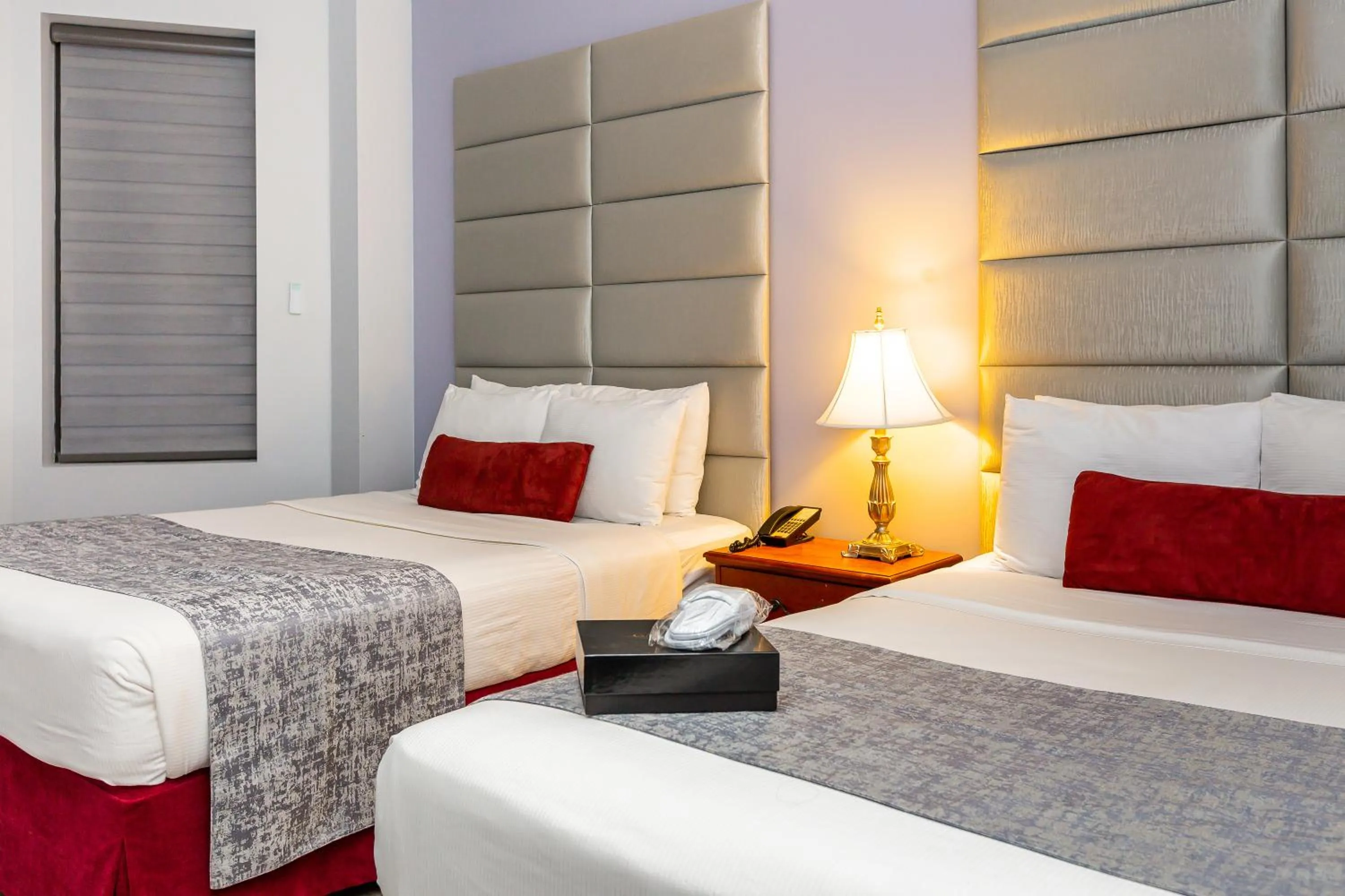 Bedroom, Bed in Hotel St. James