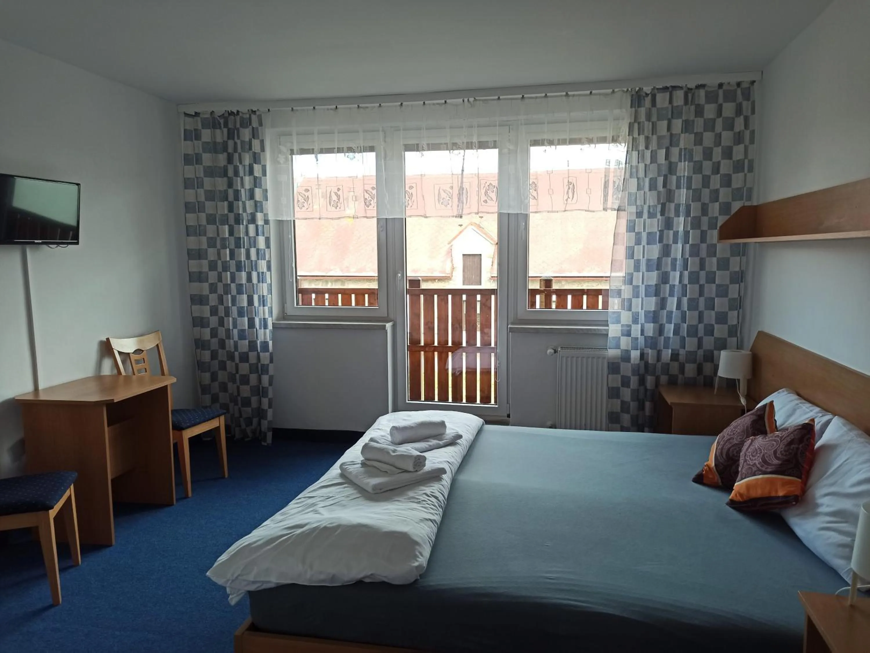 Bedroom, Bed in Hotel Jestřábí