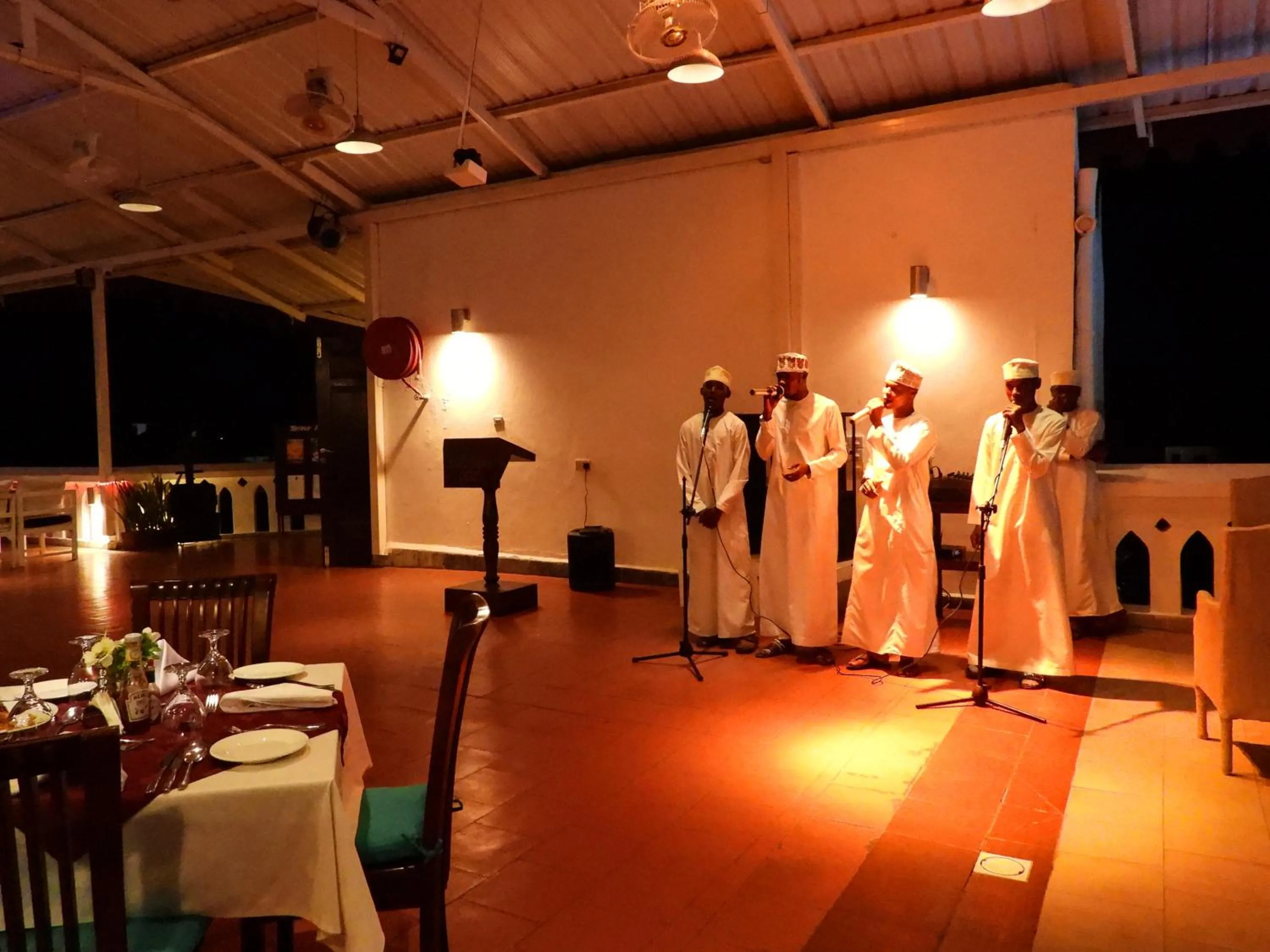 Evening entertainment in Maru Maru Hotel