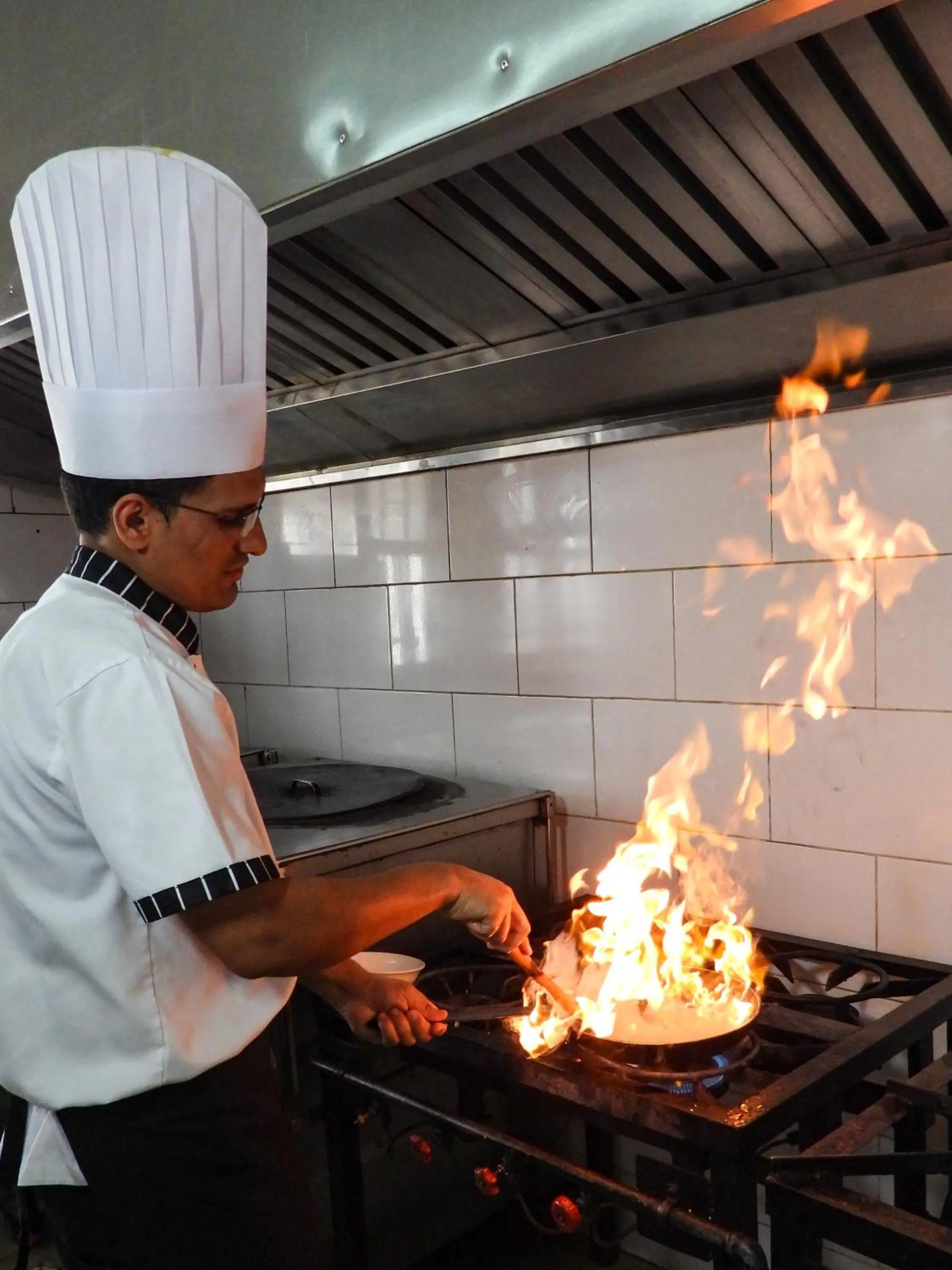 kitchen in Maru Maru Hotel