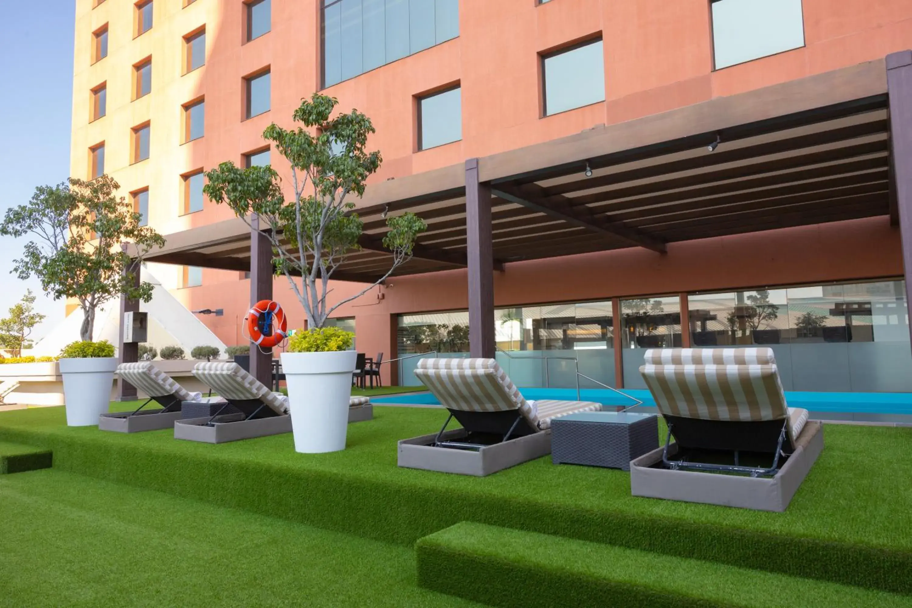 Swimming pool in Barcelo Guadalajara Swimming pool in Barcelo Guadalajara