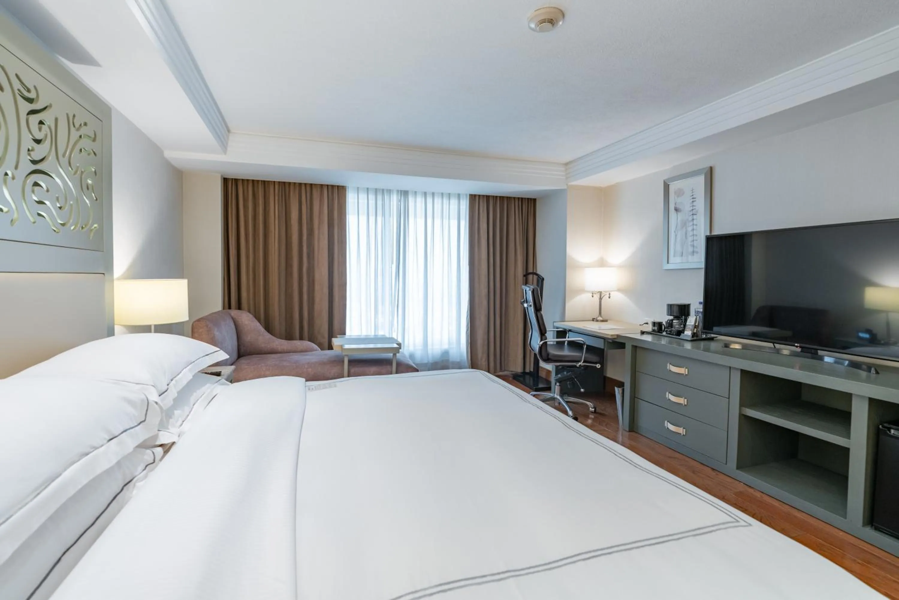 Bedroom, Bed in Barcelo Guadalajara