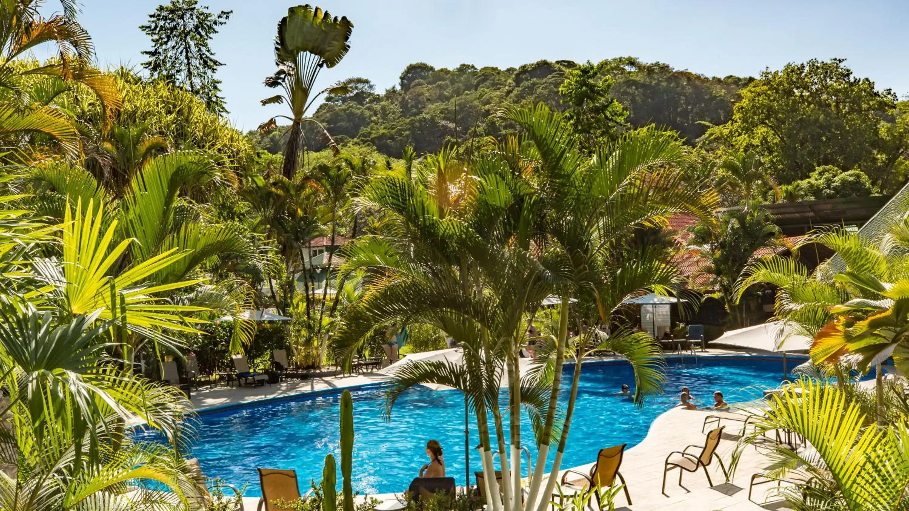 Pool view in Hotel Villas Rio Mar Pool view in Hotel Villas Rio Mar