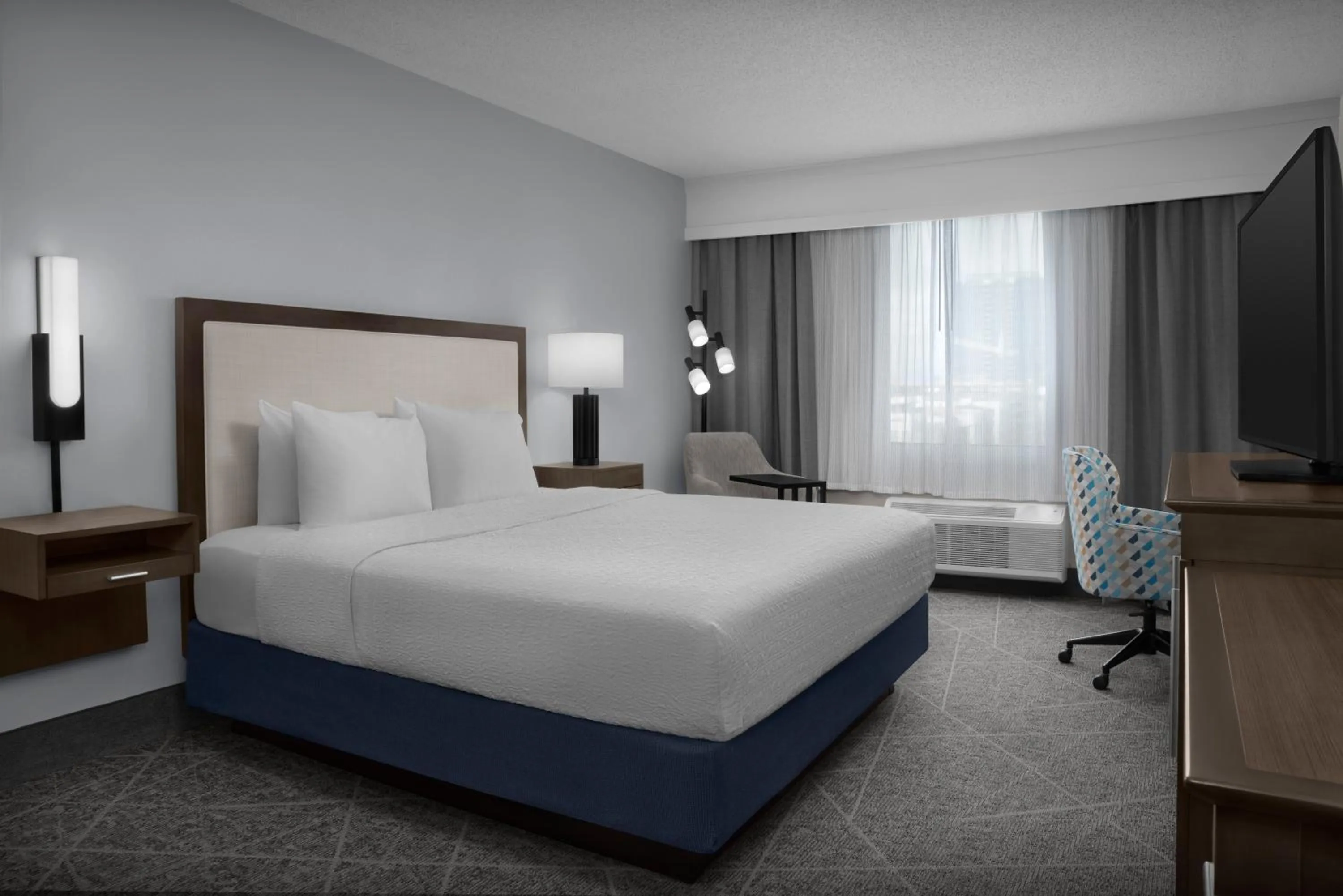 Bedroom, Bed in Hampton Inn Fort Lauderdale Downtown Las Olas Area
