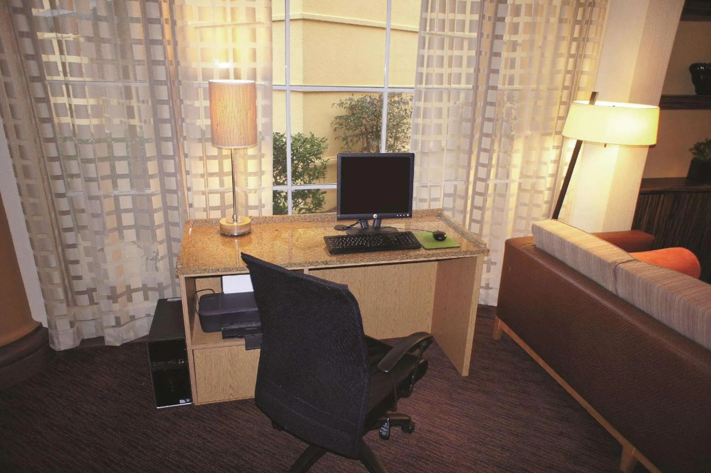 On site, Bed in La Quinta by Wyndham Raleigh/Durham Southpoint