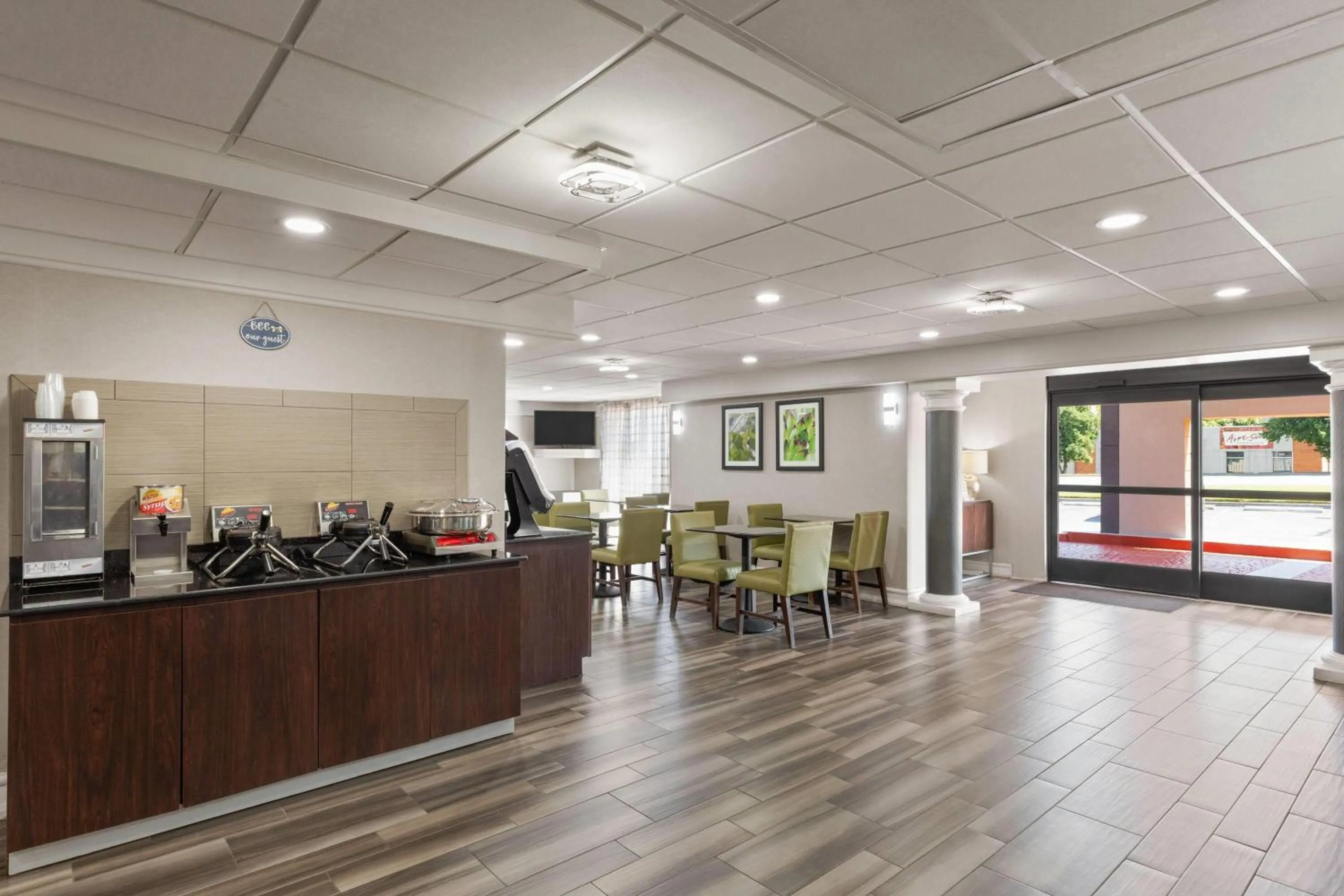Lobby or reception in La Quinta Inn by Wyndham Nashville South