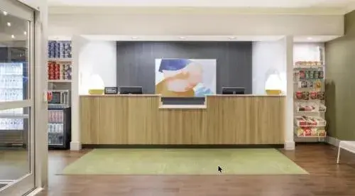 CLT Airport Inn & Suites CLT Airport Inn & Suites