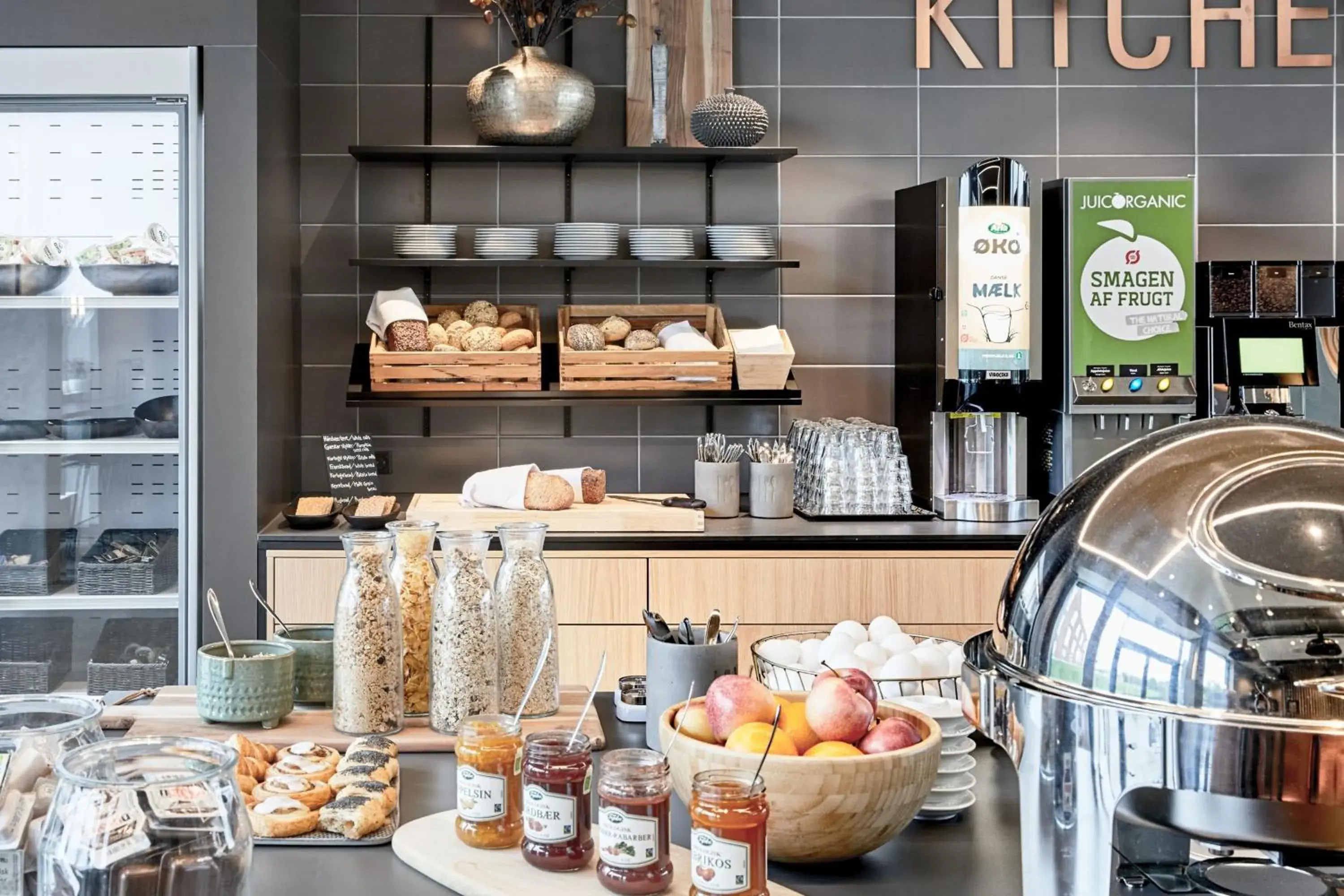 Breakfast in Four Points Flex by Sheraton Aarhus Skejby Breakfast in Four Points Flex by Sheraton Aarhus Skejby