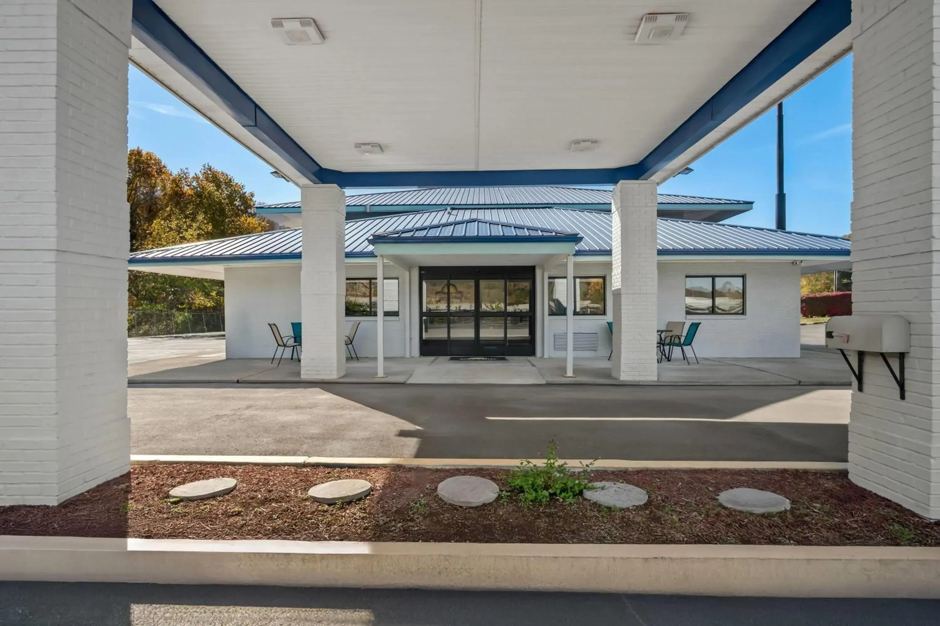 Property building in Days Inn by Wyndham Renfro Valley Mount Vernon Property building in Days Inn by Wyndham Renfro Valley Mount Vernon