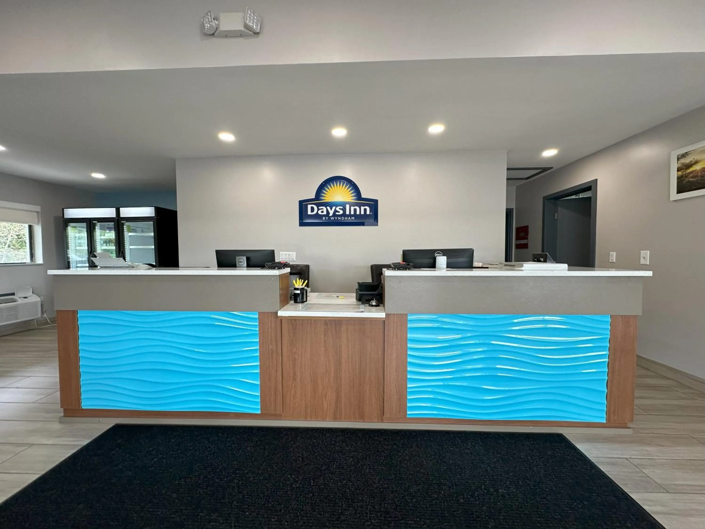 Property logo or sign in Days Inn by Wyndham Renfro Valley Mount Vernon