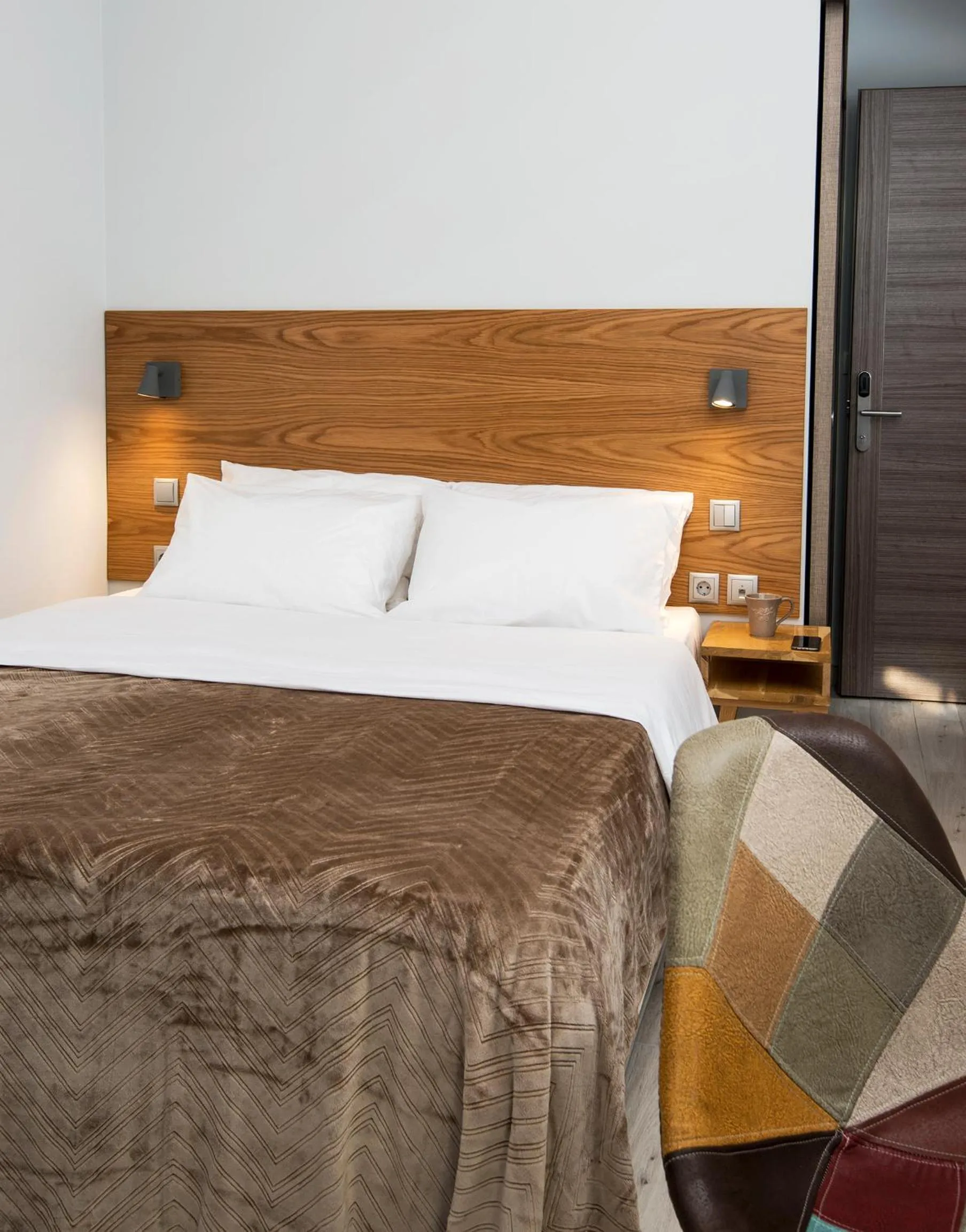 Bedroom, Bed in DownTown Hotel