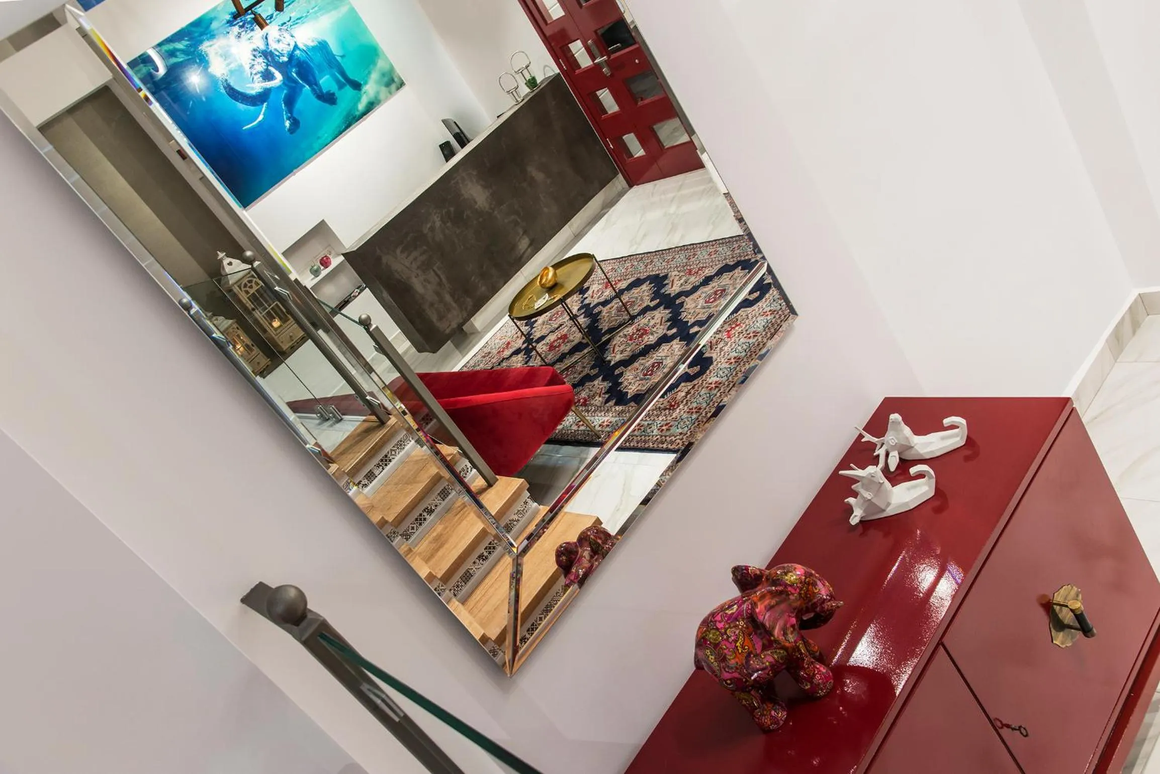 Decorative detail in DownTown Hotel