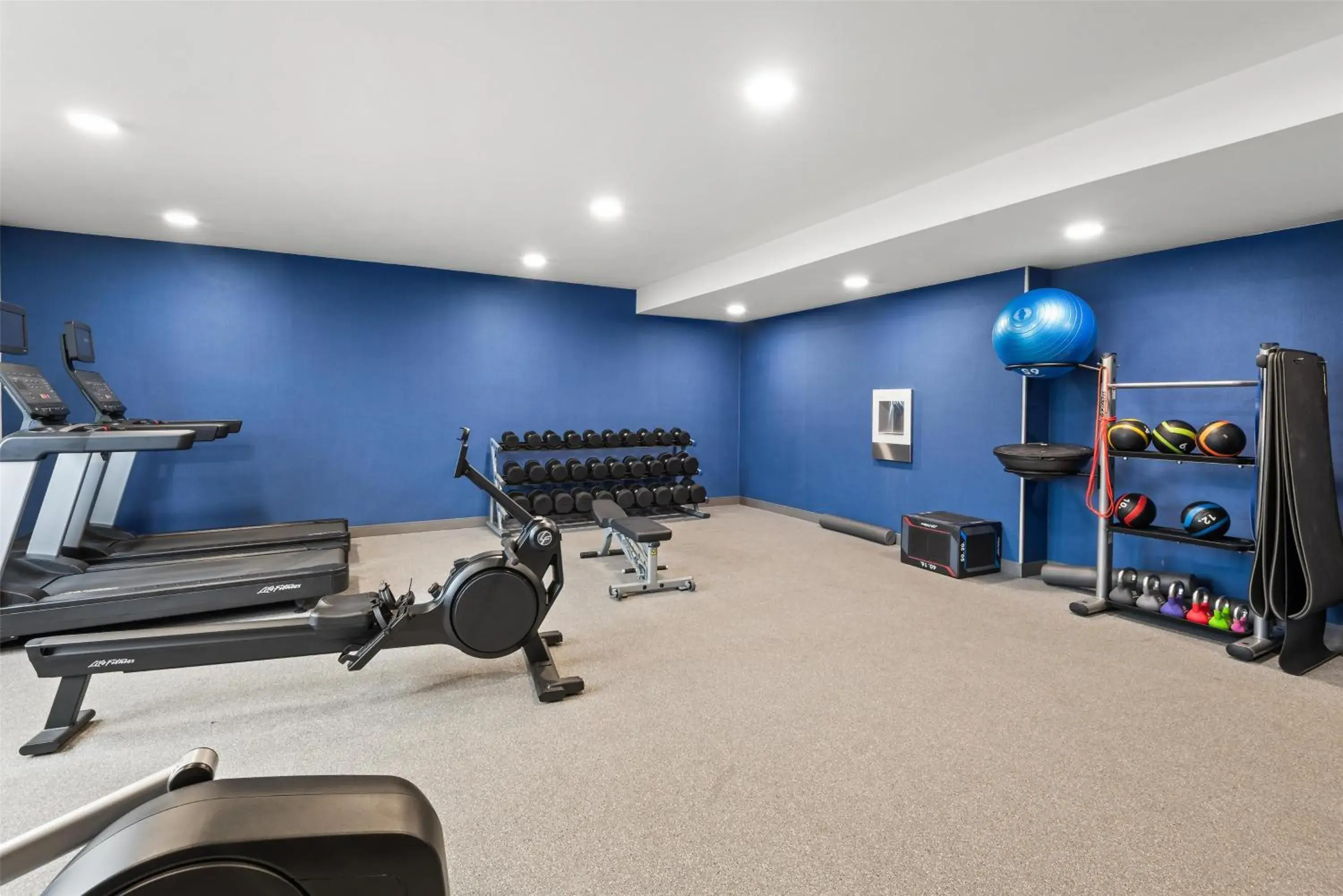 Fitness centre/facilities in Hampton Inn Indianapolis Northeast/Castleton Fitness centre/facilities in Hampton Inn Indianapolis Northeast/Castleton