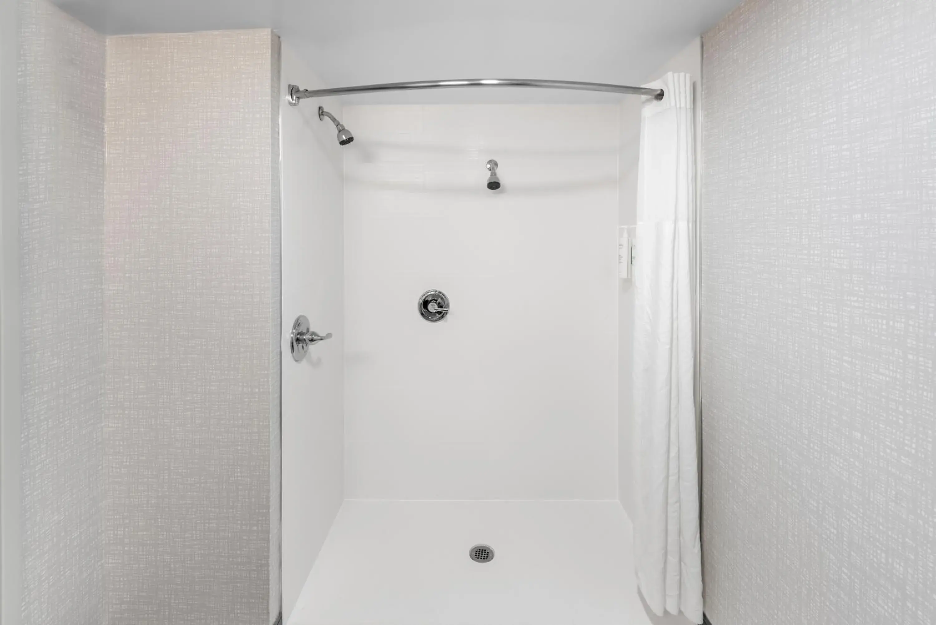 Bathroom in Hampton Inn Indianapolis Northeast/Castleton Bathroom in Hampton Inn Indianapolis Northeast/Castleton