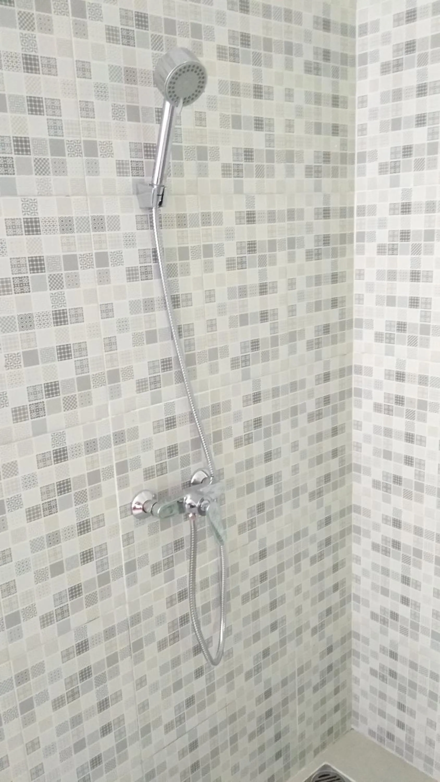 Bathroom in Uni Inn Semarang - Gunung Pati