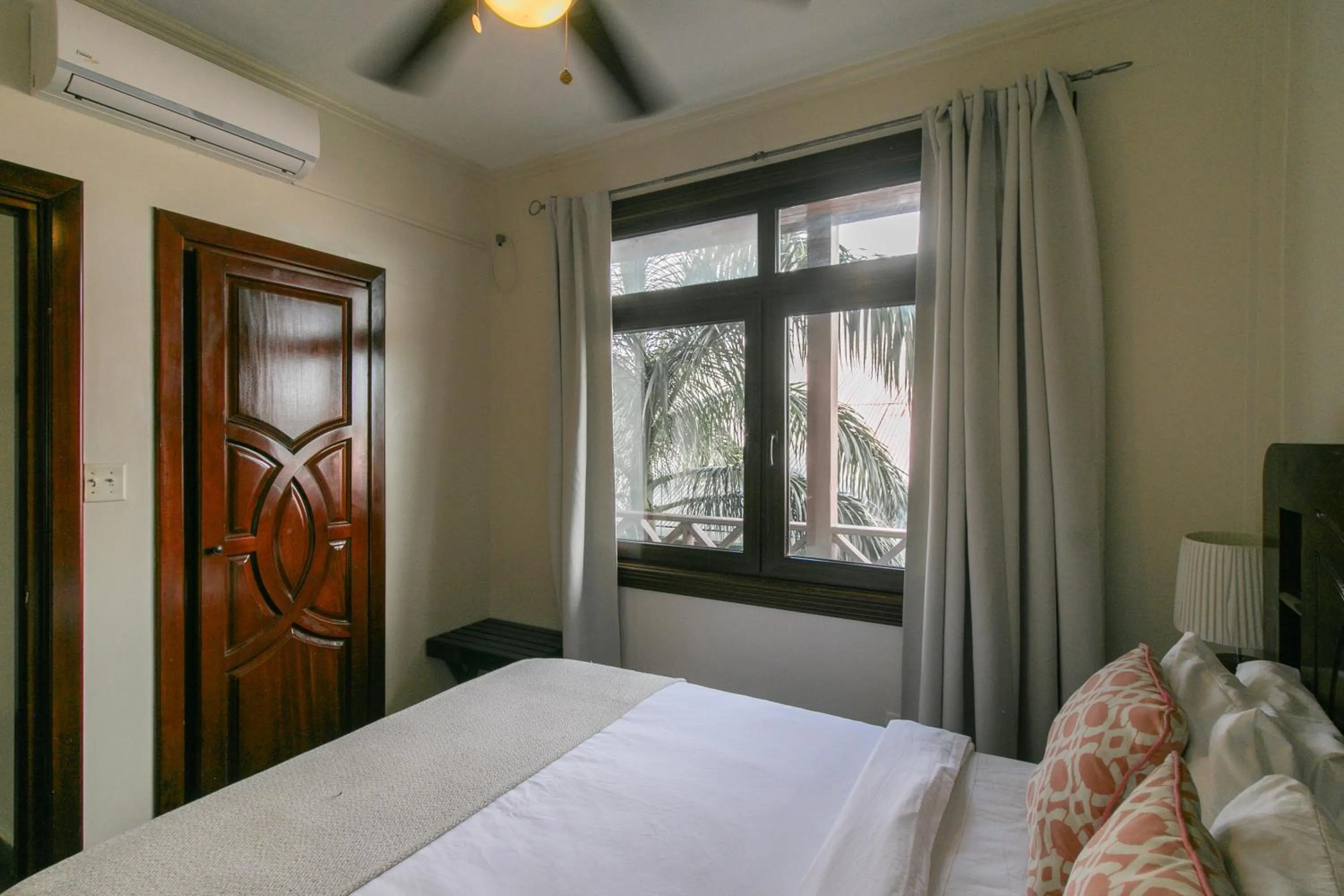 Bedroom, Bed in Hotel Palma Royale