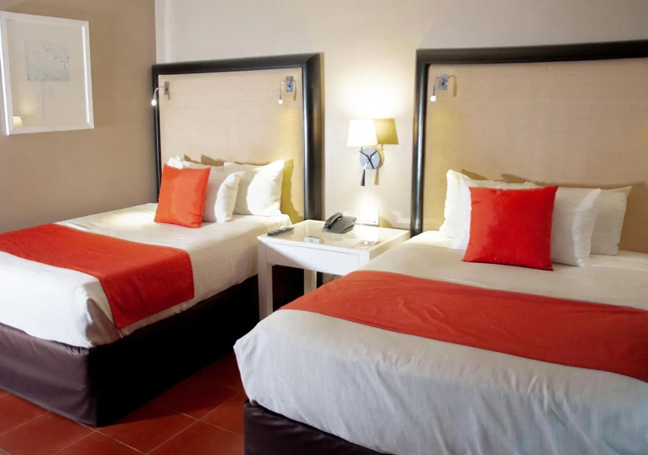 Bed in Del Mar Inn Playas