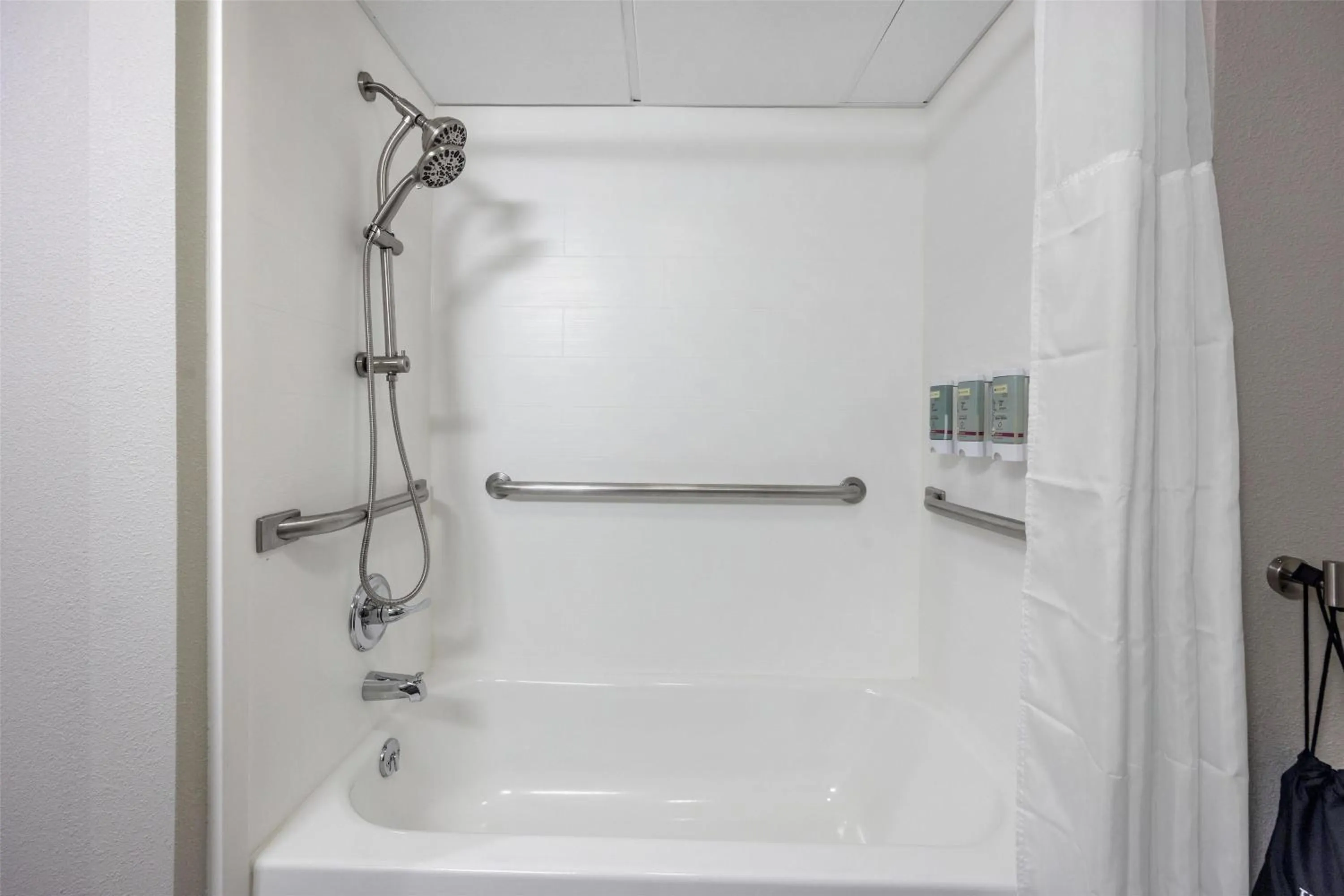 Bathroom in Best Western Manchester