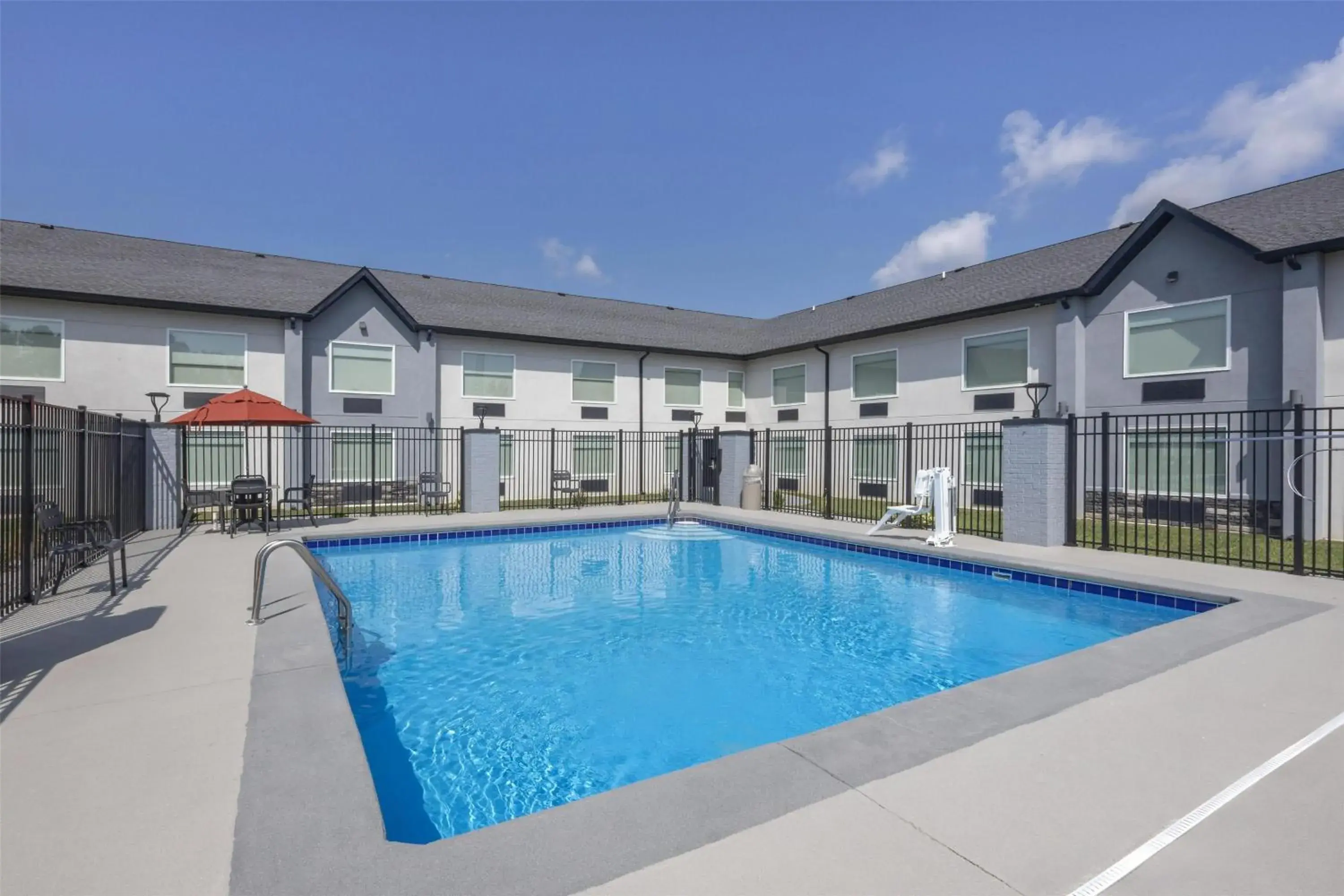 Pool view in Best Western Manchester Pool view in Best Western Manchester