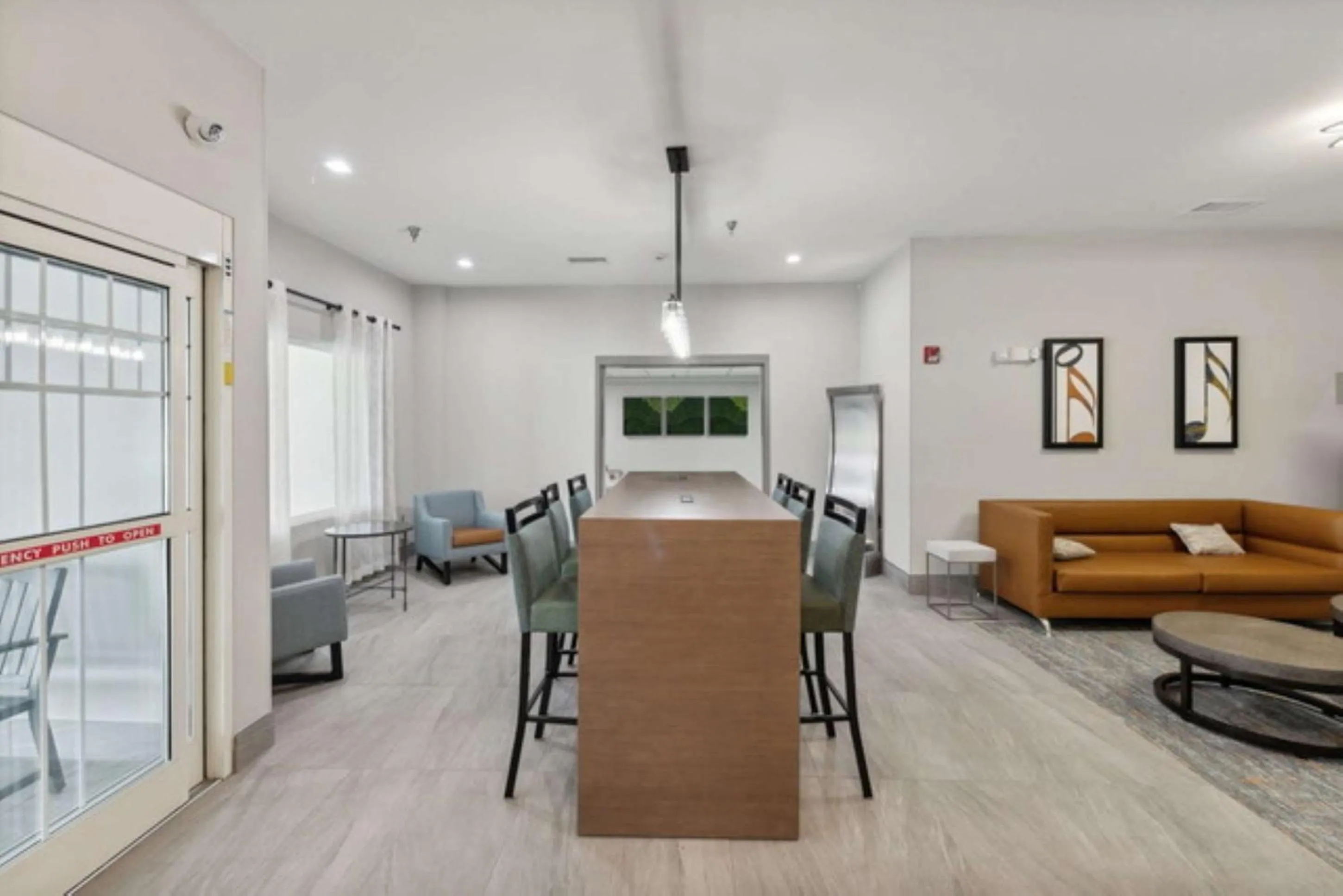 Lobby or reception in Red Roof Inn & Suites Manchester, TN