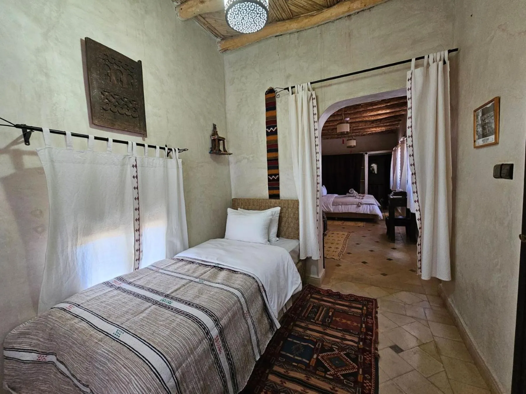 Photo of the whole room, Bed in Kasbah La Cigogne