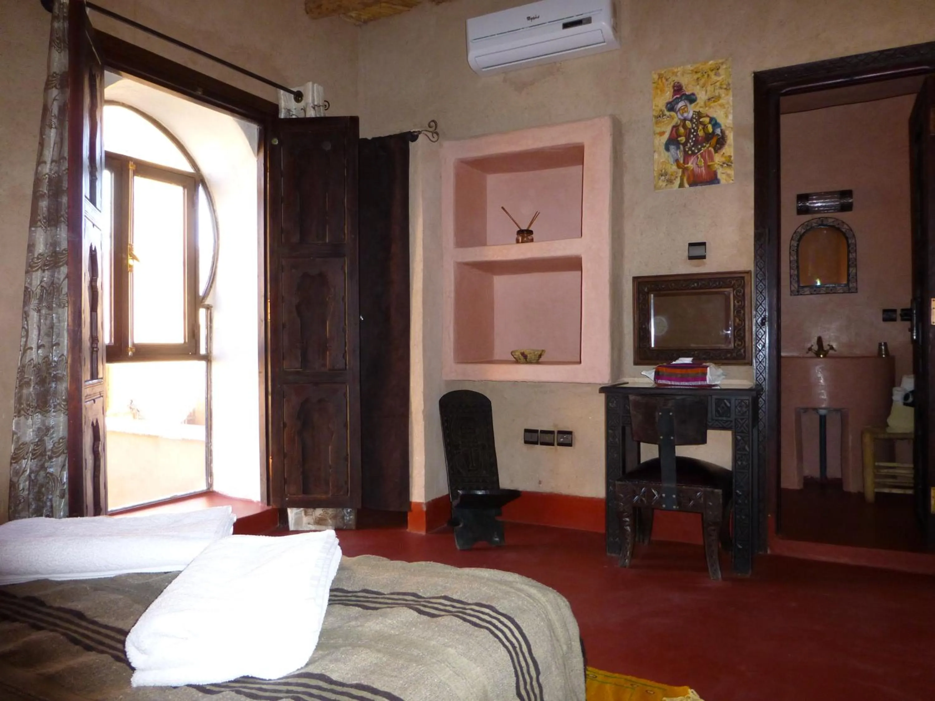 Bedroom, Bed in Kasbah La Cigogne