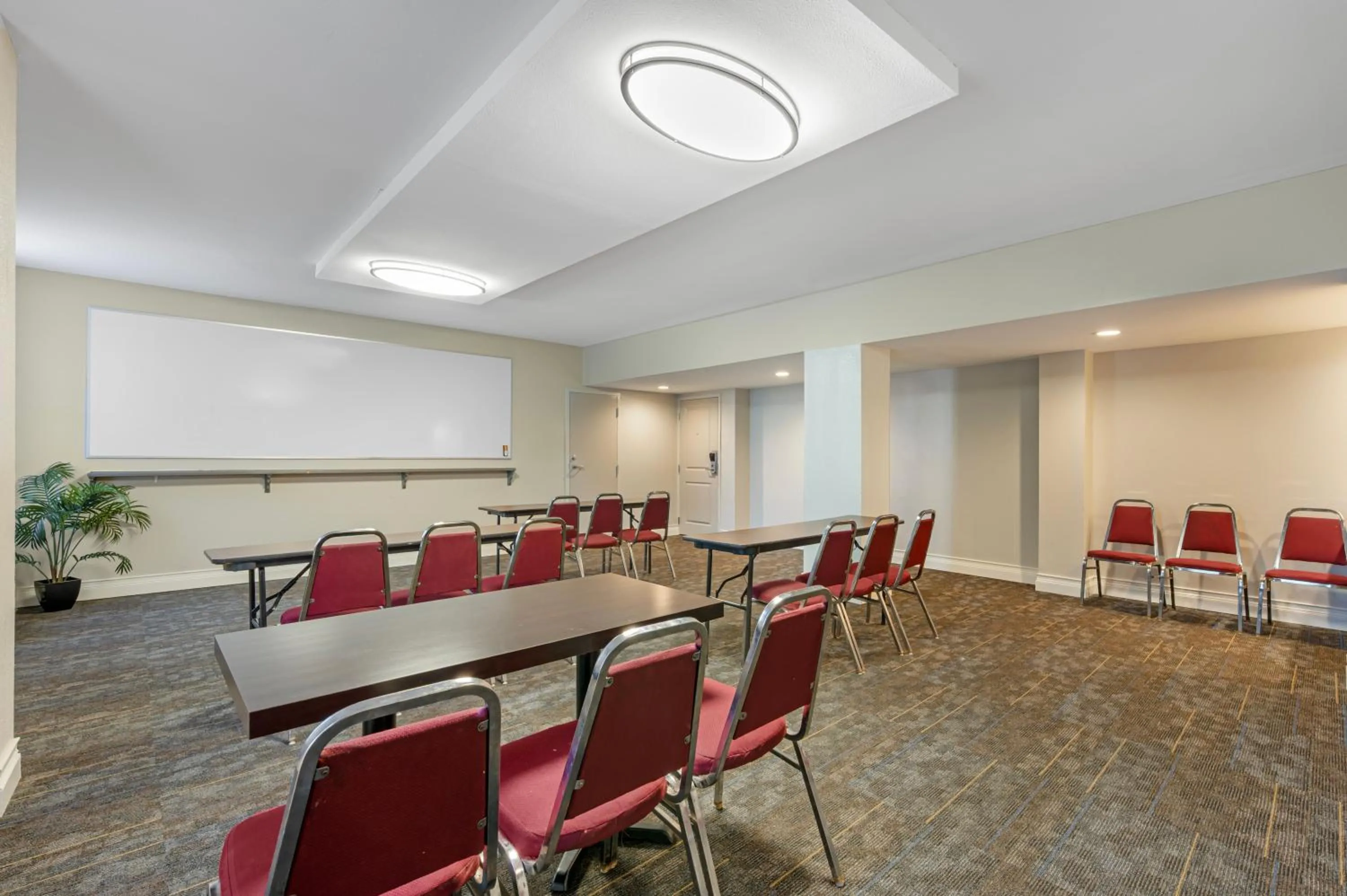 Meeting/conference room in Sleep Inn Indianapolis East