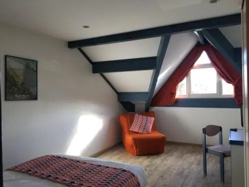 Bed in Ecole Hôtelière Hôtel d'Application