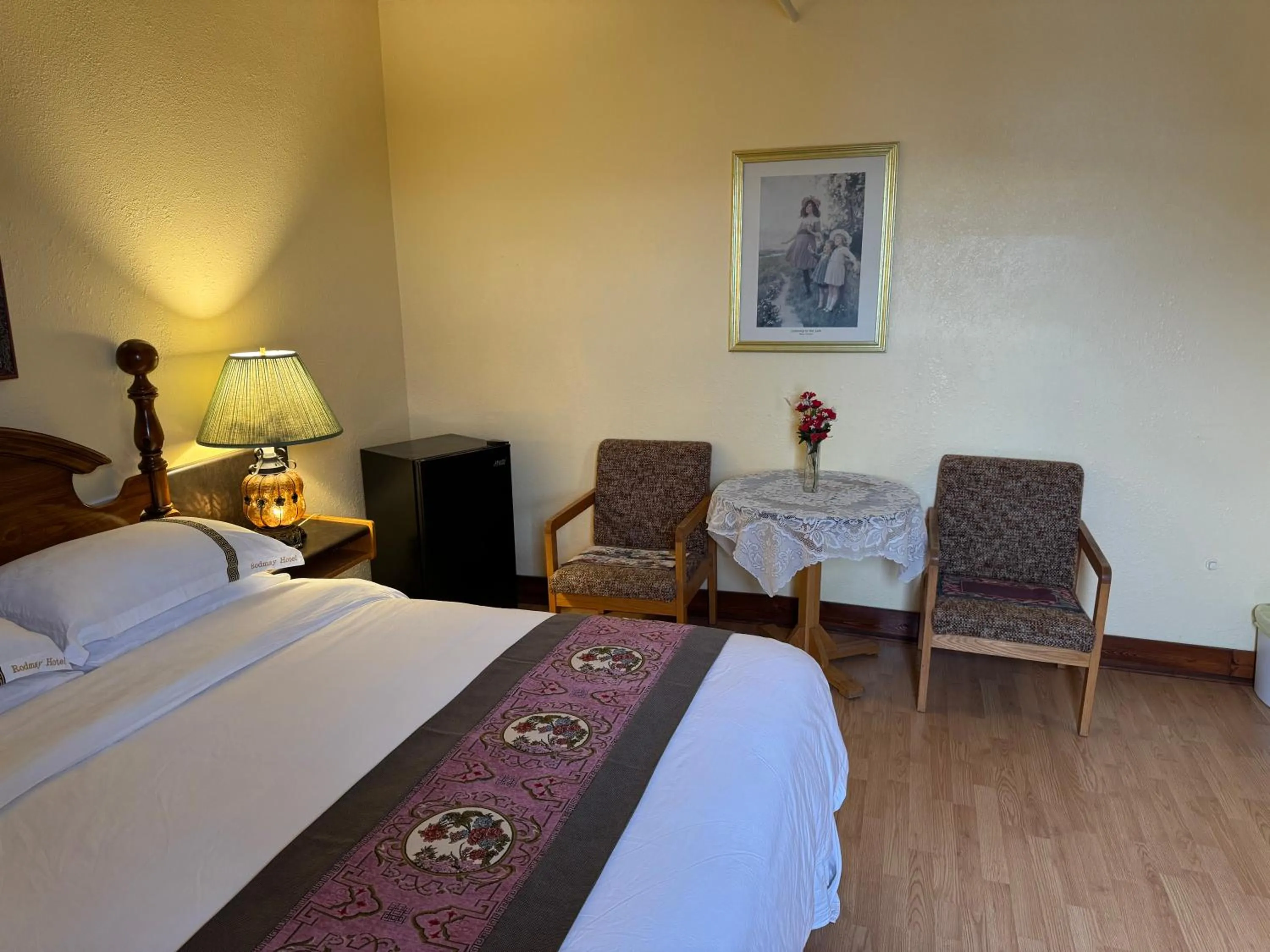 Photo of the whole room, Bed in Rodmay Hotel