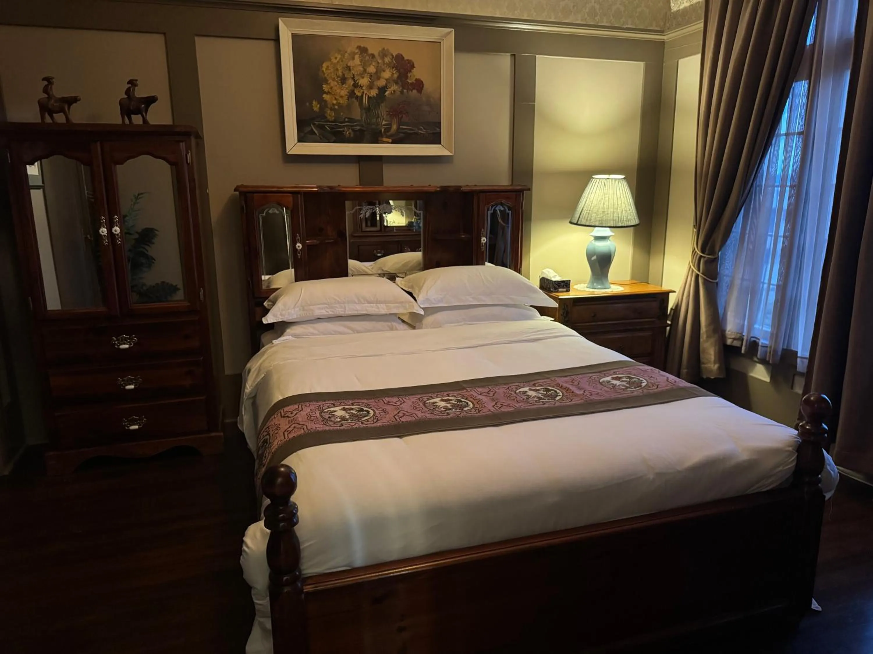 Bedroom, Bed in Rodmay Hotel