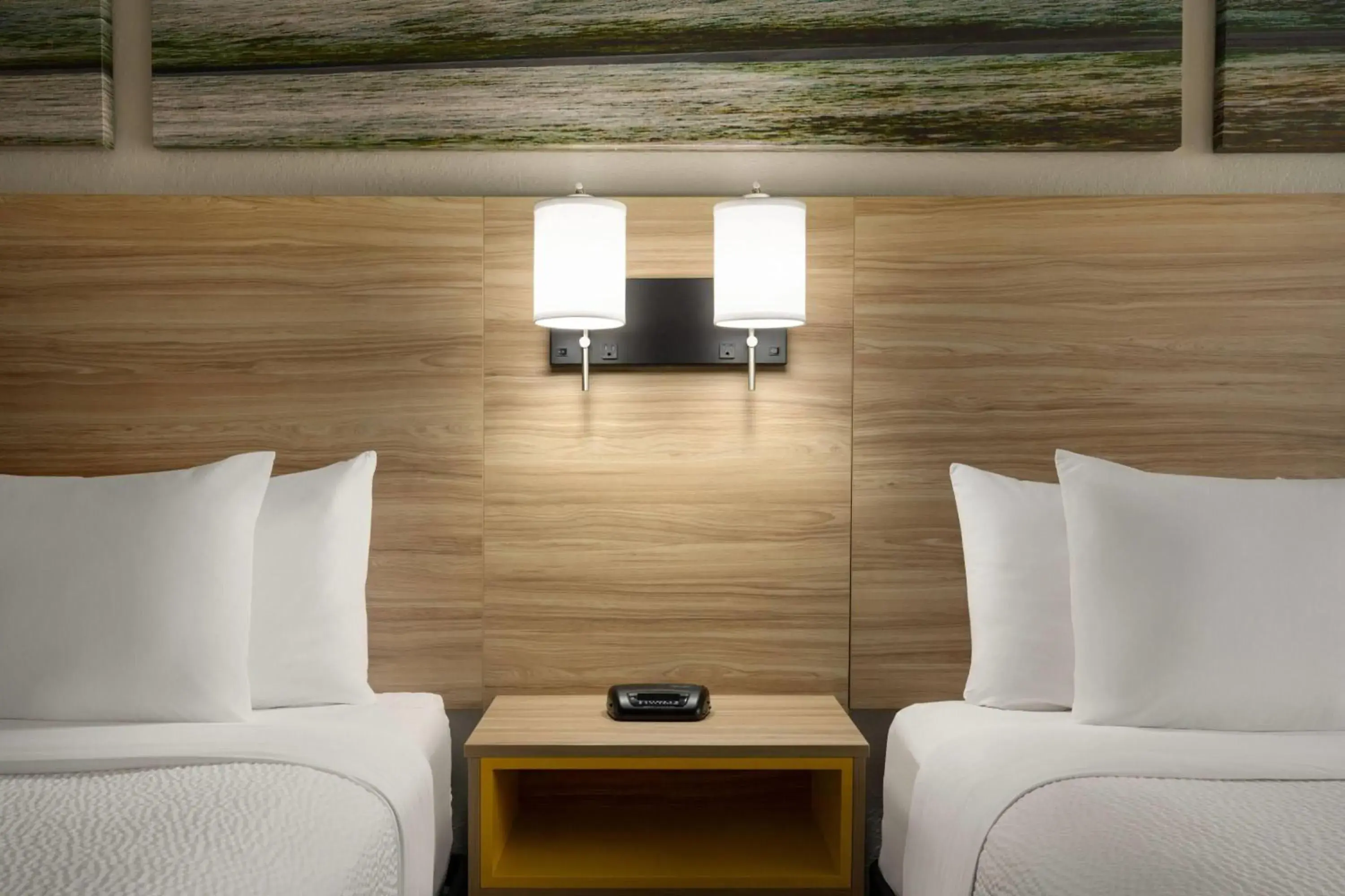 Queen Room with Two Queen Beds - Non-Smoking in Days Inn & Suites by Wyndham Prattville-Montgomery Queen Room with Two Queen Beds - Non-Smoking in Days Inn & Suites by Wyndham Prattville-Montgomery