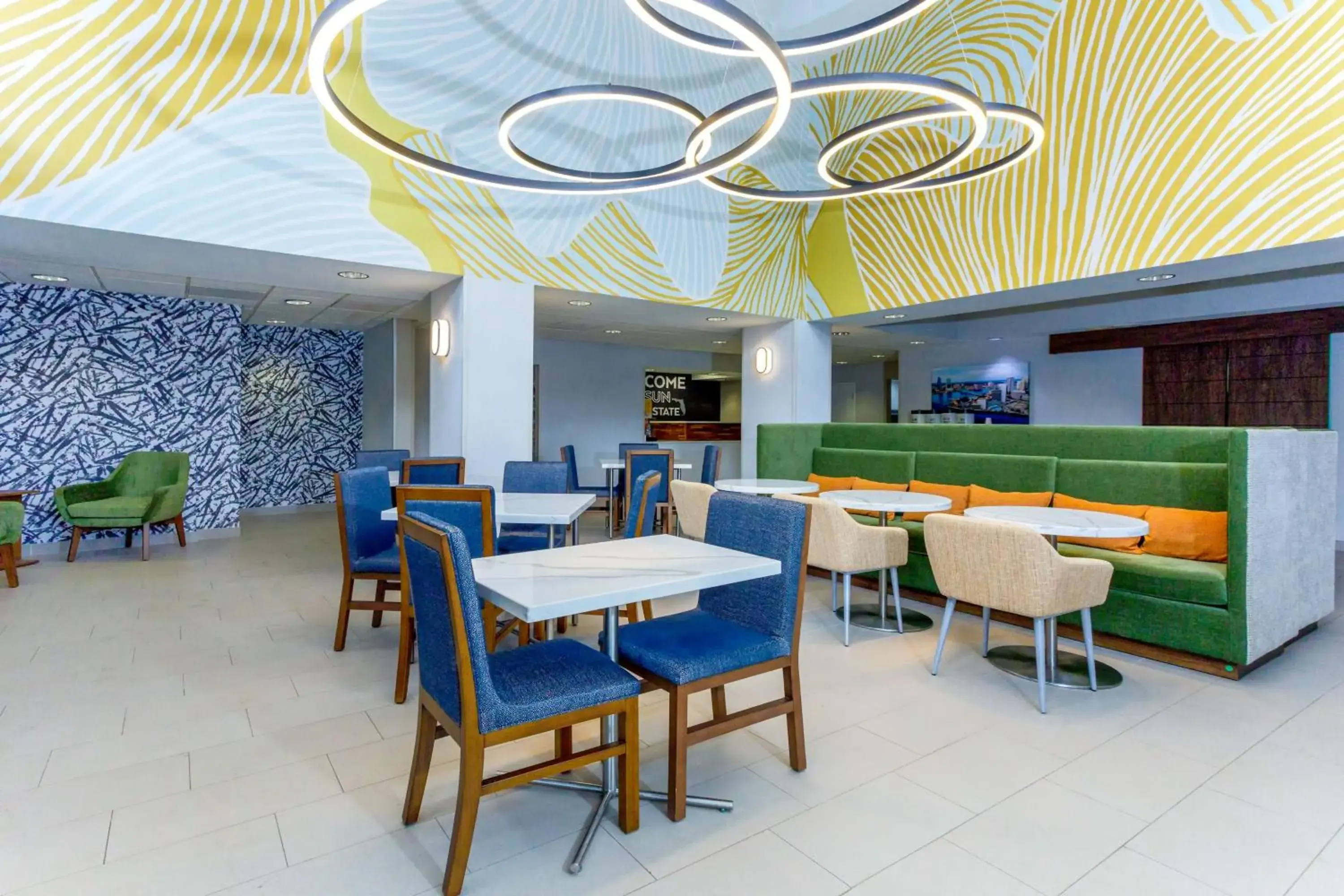 Lobby or reception in Hampton Inn Jacksonville - I-95 Central Lobby or reception in Hampton Inn Jacksonville - I-95 Central