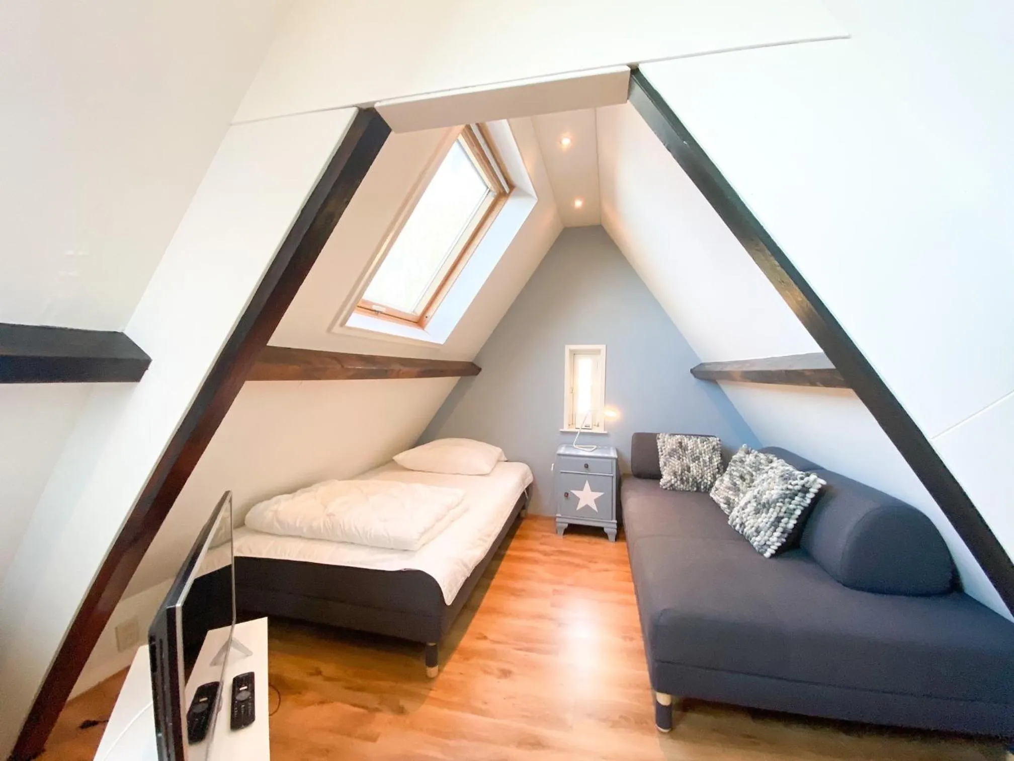Bed in Smaakvol Vakantiehuis Serooskerke SE06